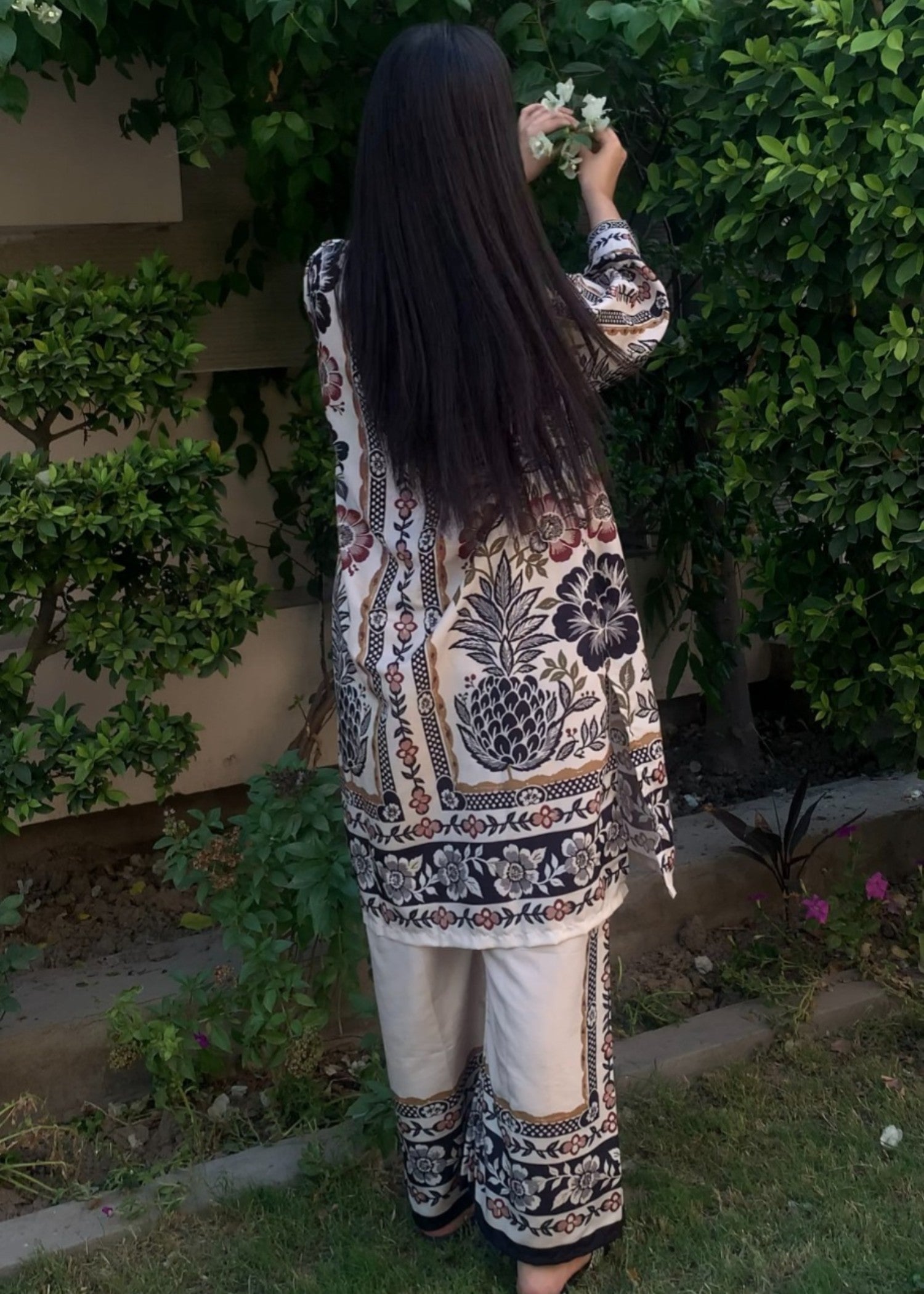 poly lawn Co Ord Sets in Black, wheat