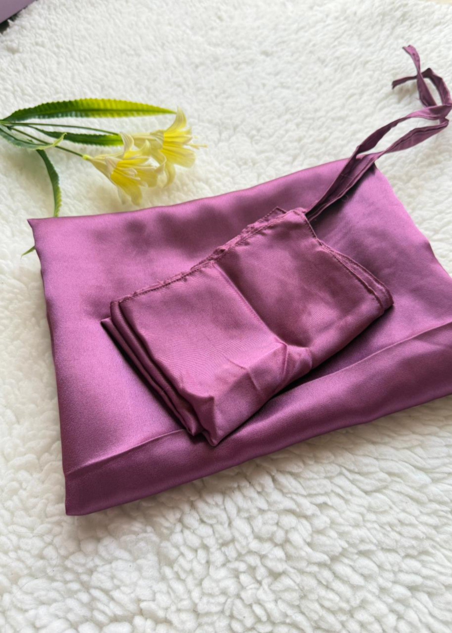satin silk Veil in Red violet