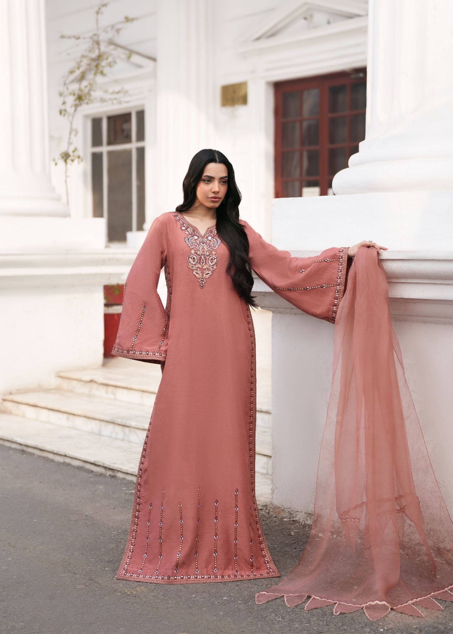 tissue silk Kaftan in Peach pink