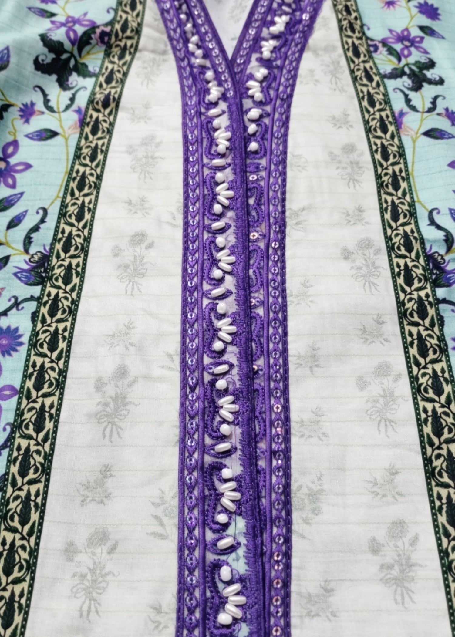 khaddar Kurta Set in Off-white, lilac