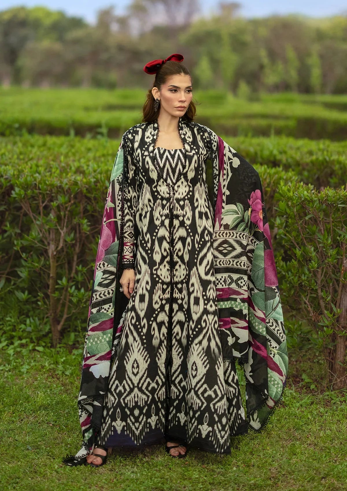 Bridgerton Prints Lawn – EPB-1B REGINA