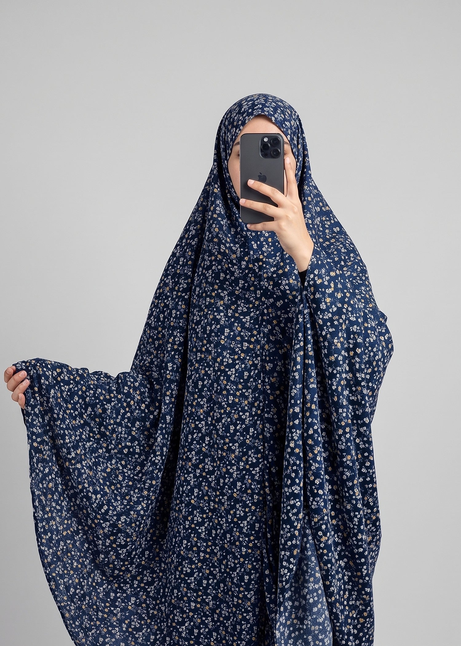 swiss lawn Chaddar in Navy blue