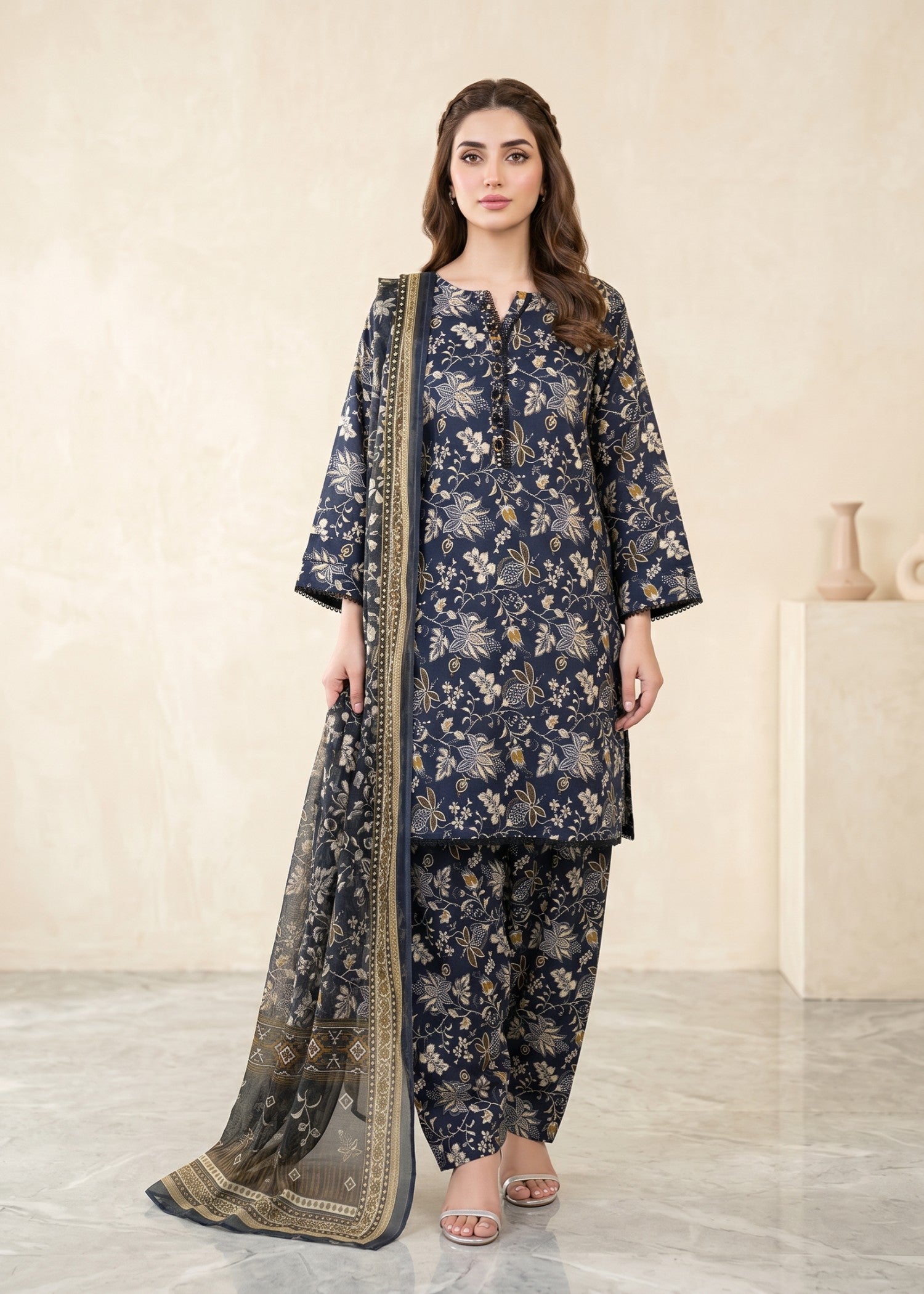 lawn Kurta Set in Ash black