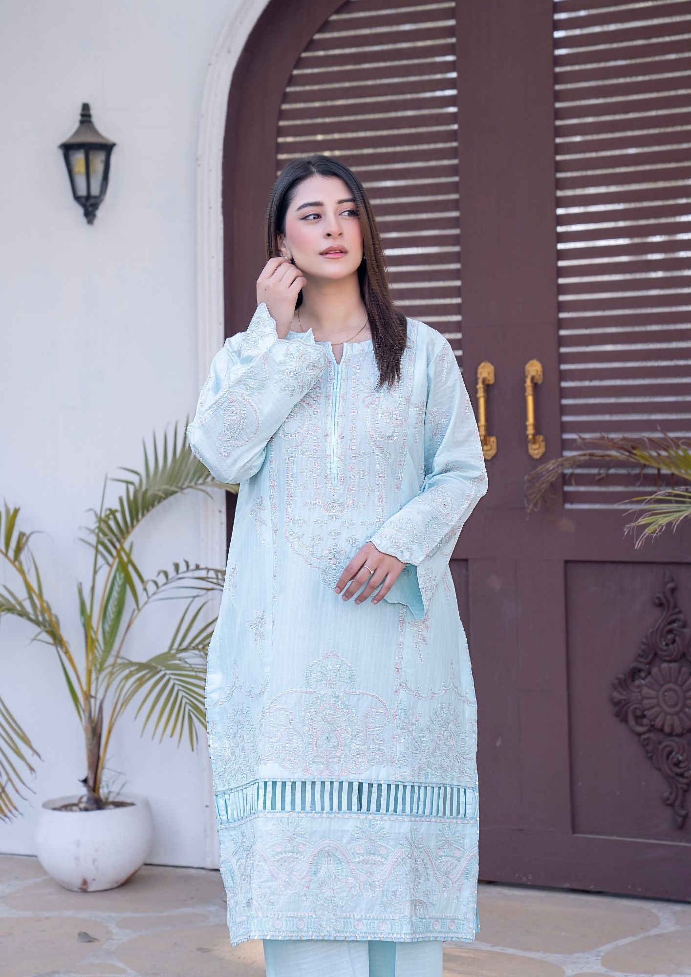 lawn Kurta Set in Ice blue