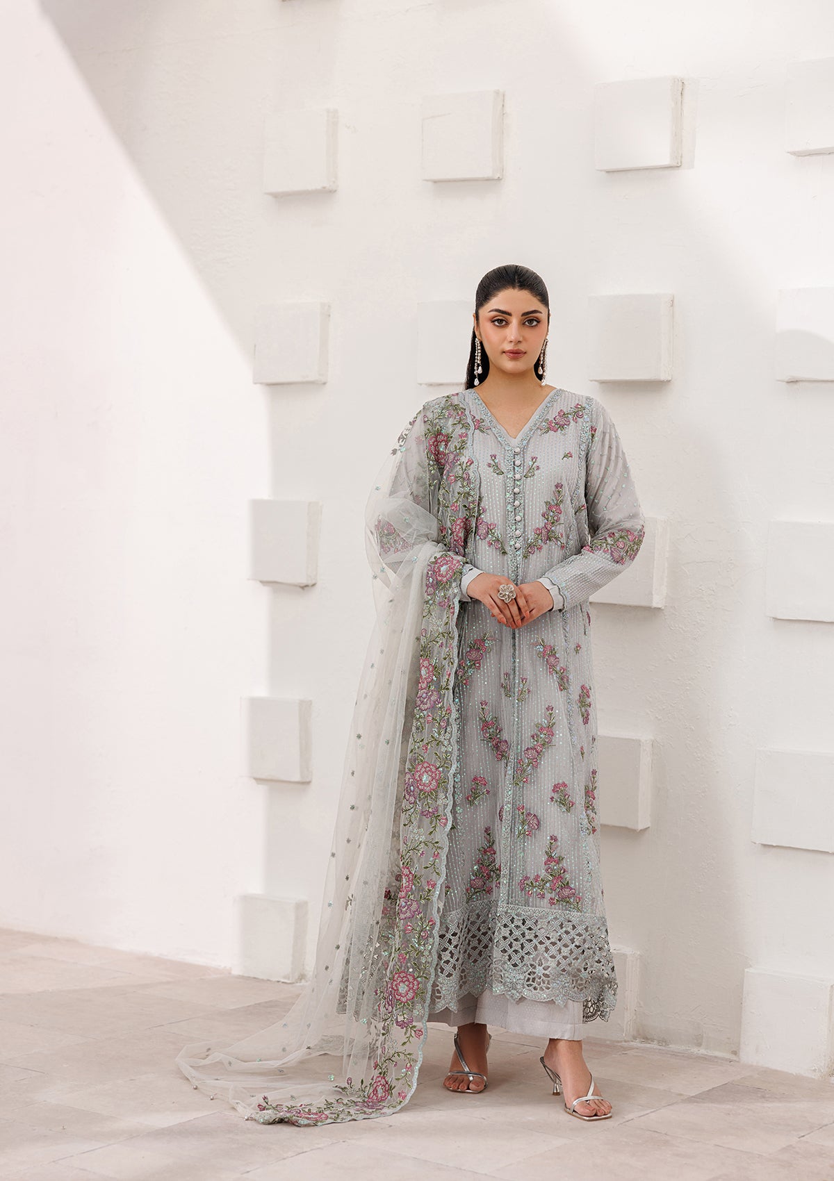 pk raw silk Kurta Set in Ash grey
