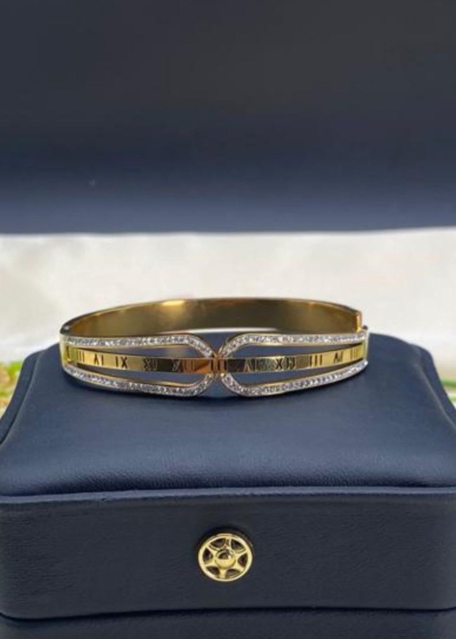 Bangles in Gold Color by - Trendy Women Bangles AKO3510