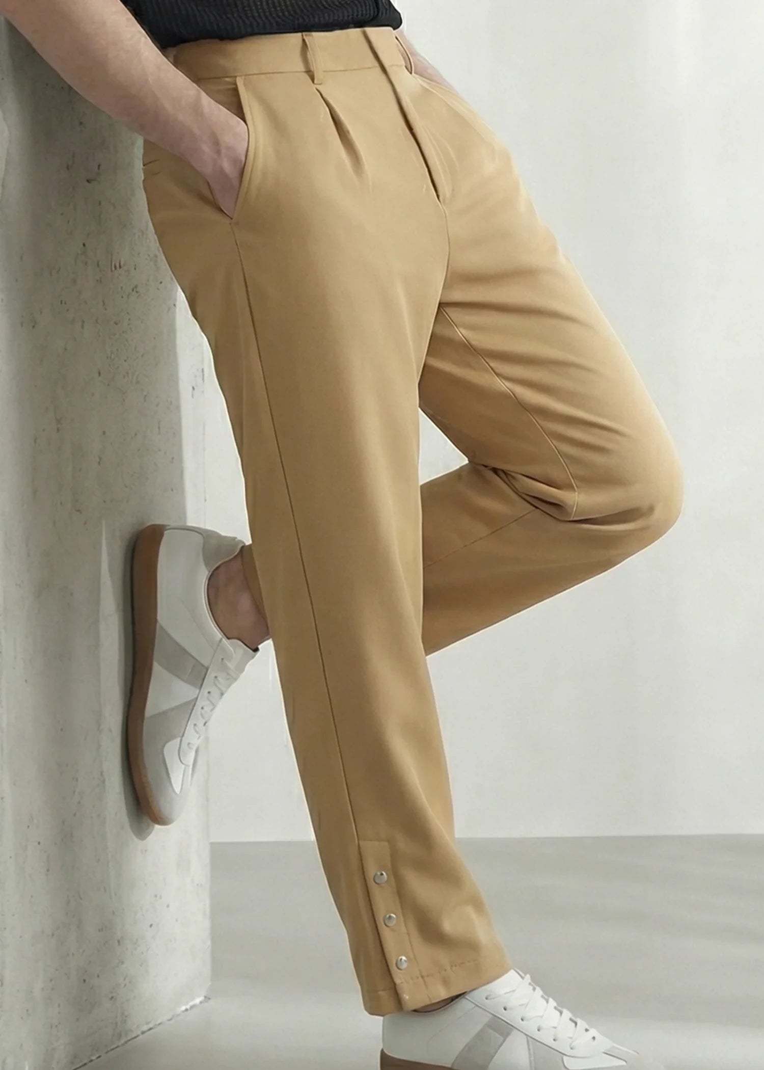 polyester Pants in Tan brown