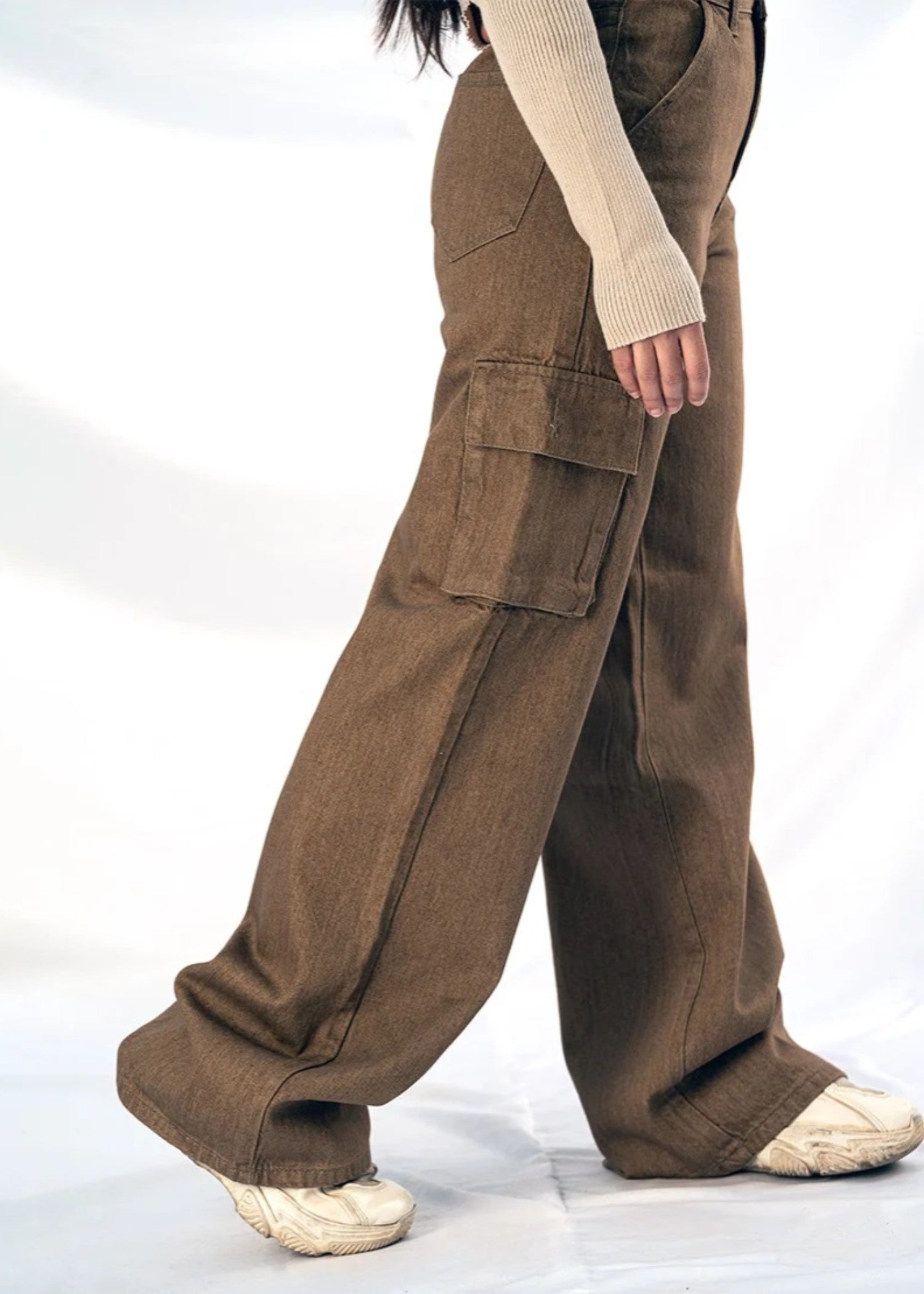 twill cambric Pants in Brown