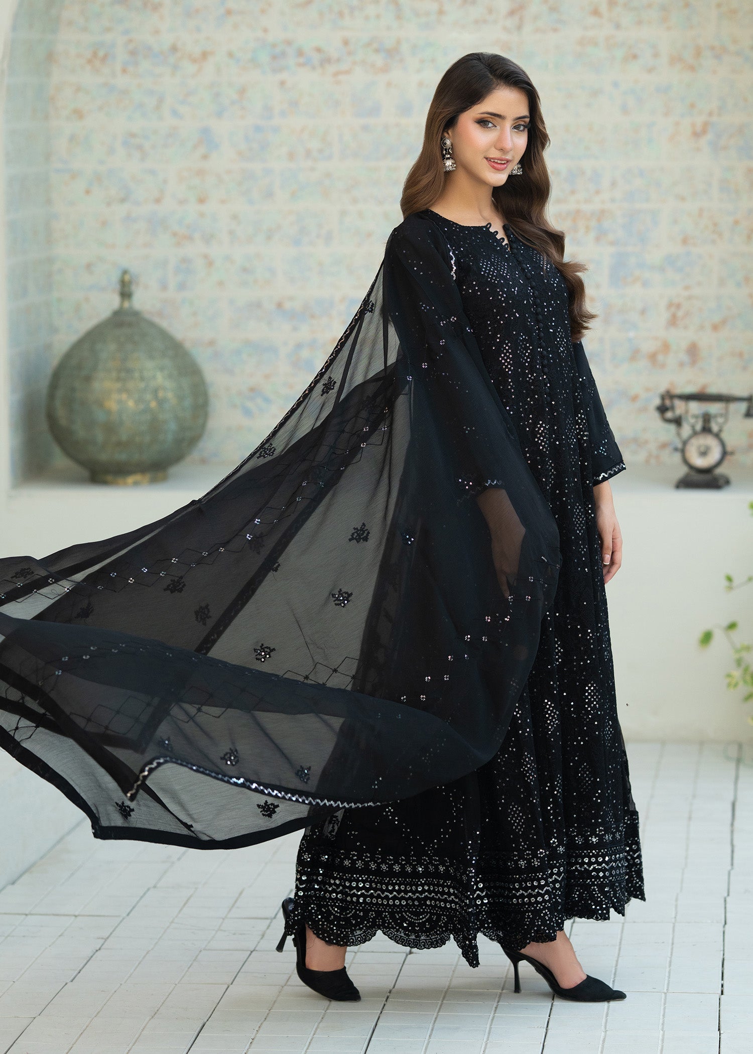 chiffon Pishwas in Black
