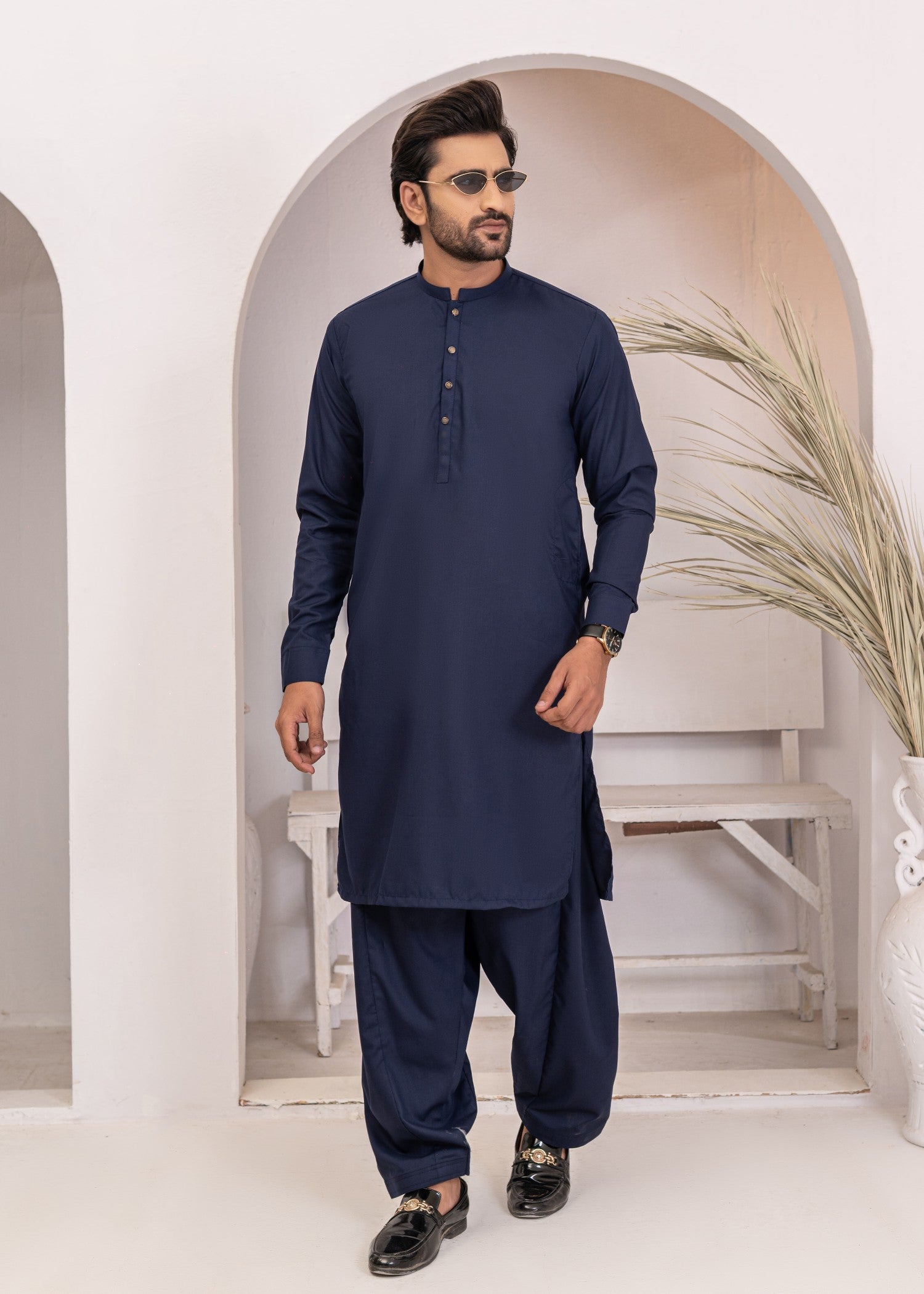 wash & wear Shalwar Kameez in Midnight blue