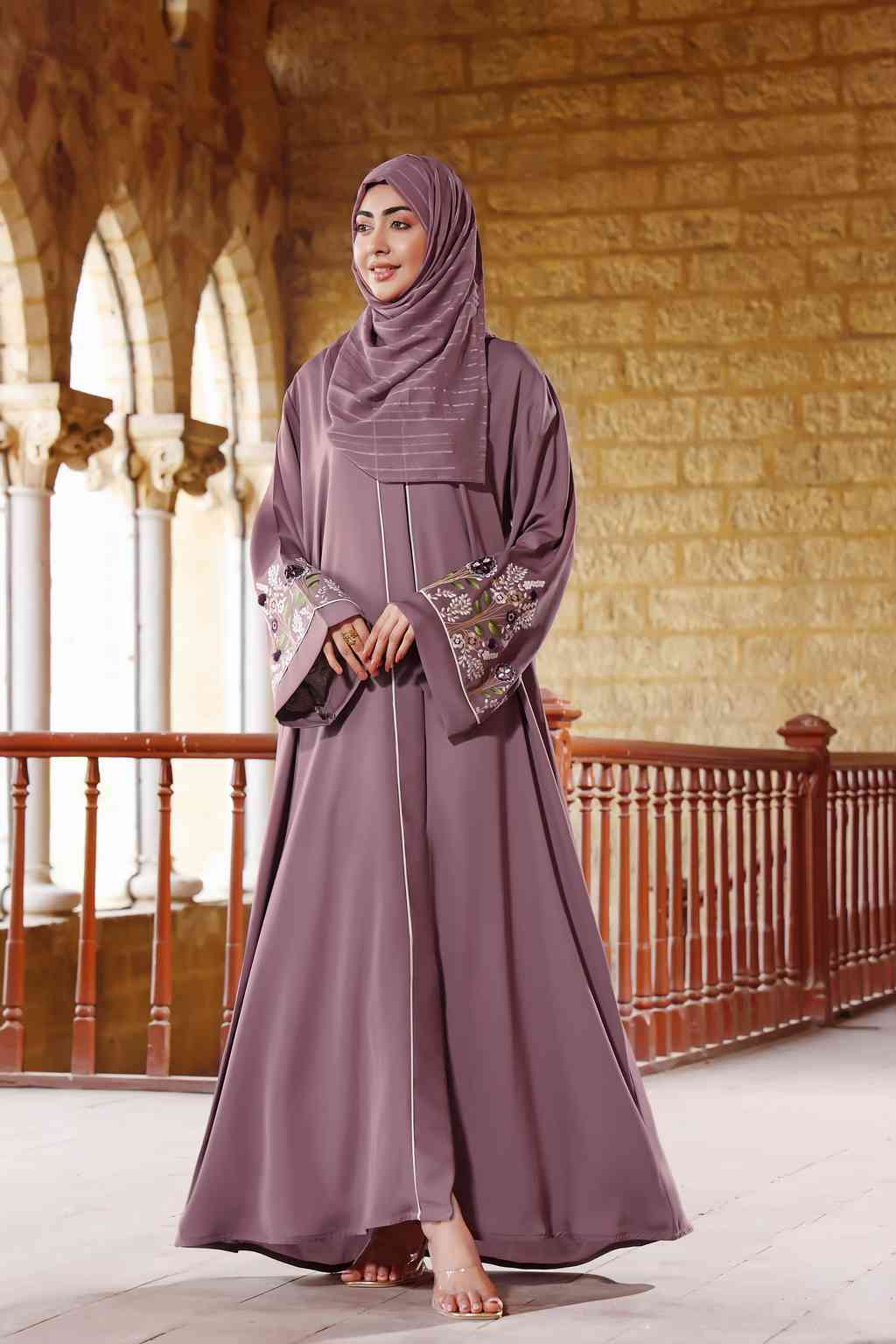 nidha Abaya in Mauve