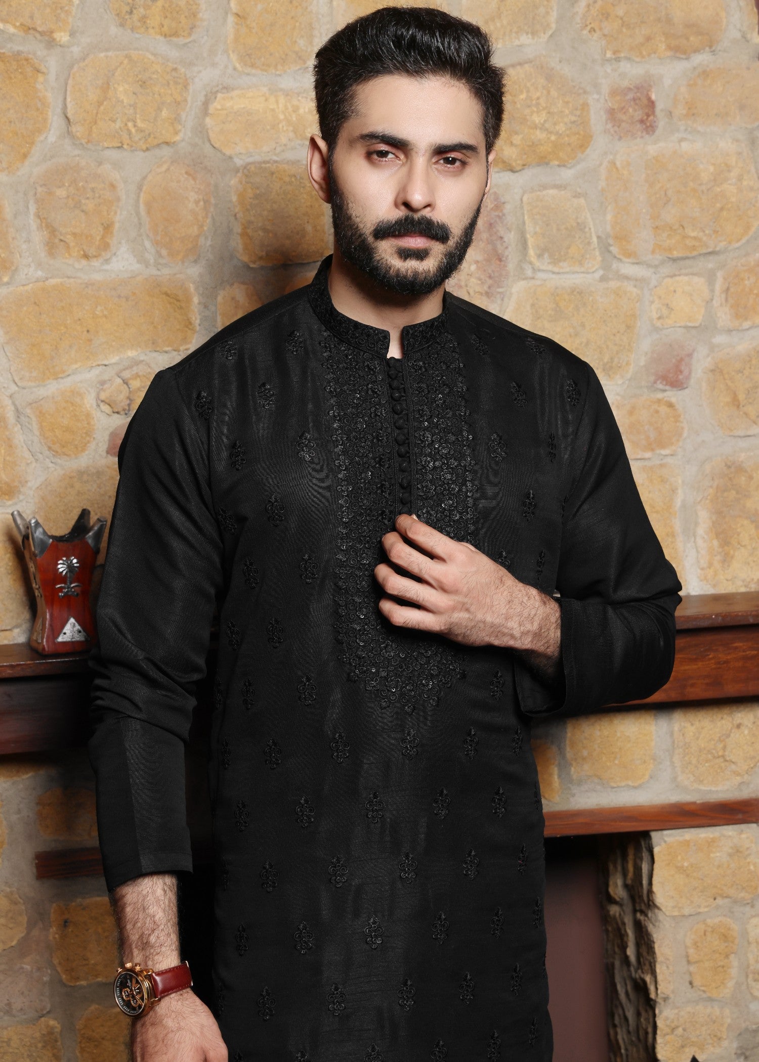 raw silk Kurta Set in Black