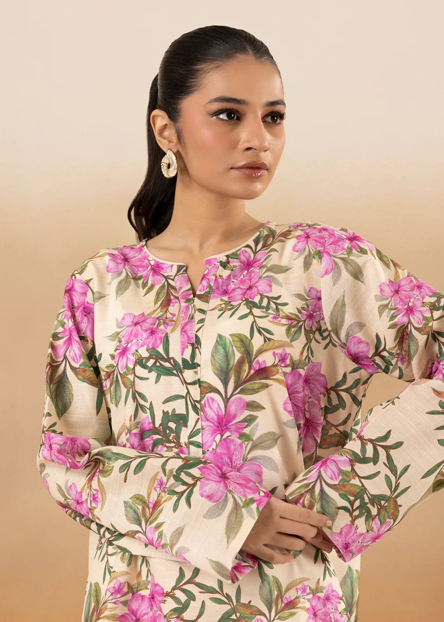 khaddar Kurti in Beige