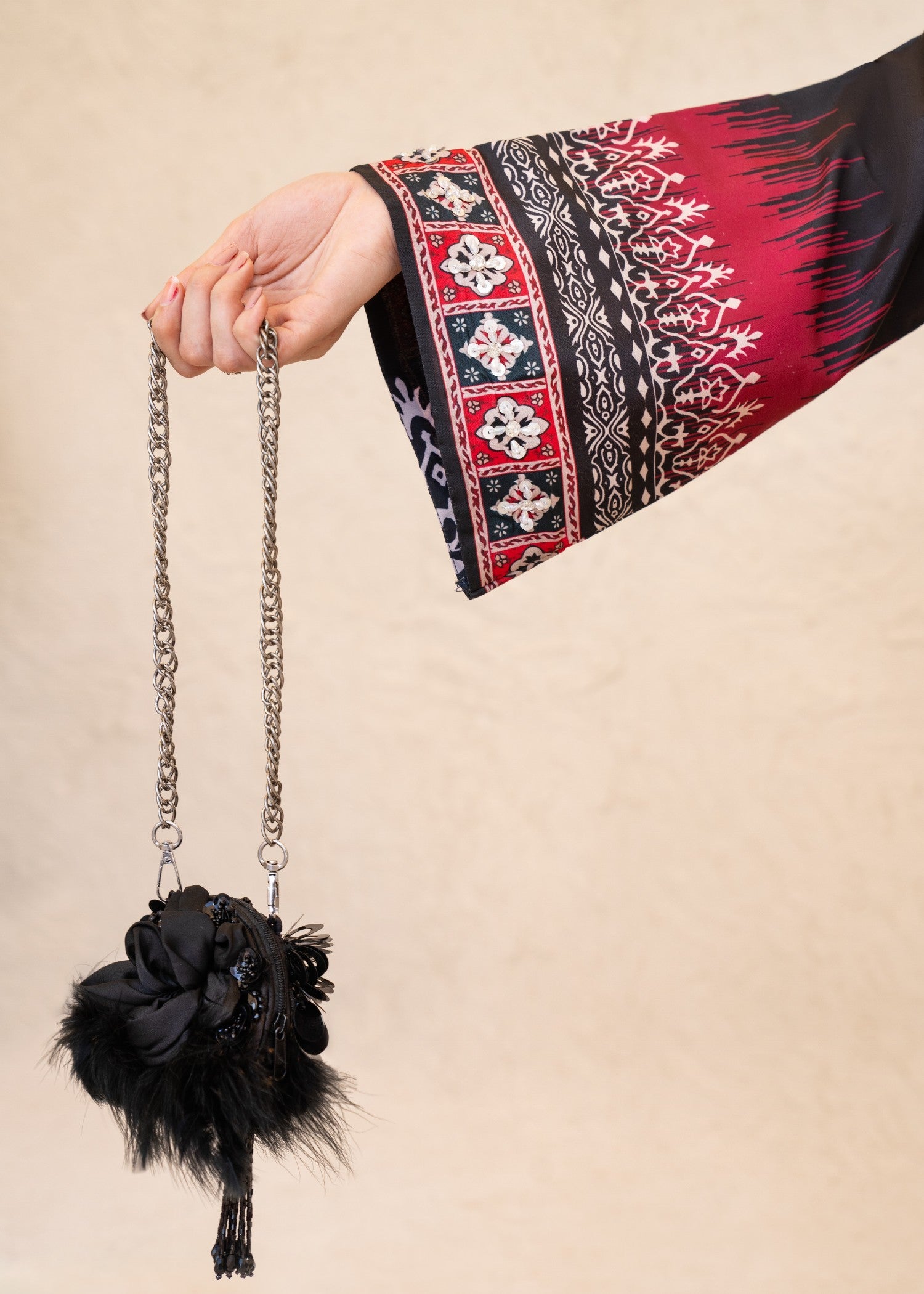 silk grip Kurta Set in Black, mulberry, burgundy