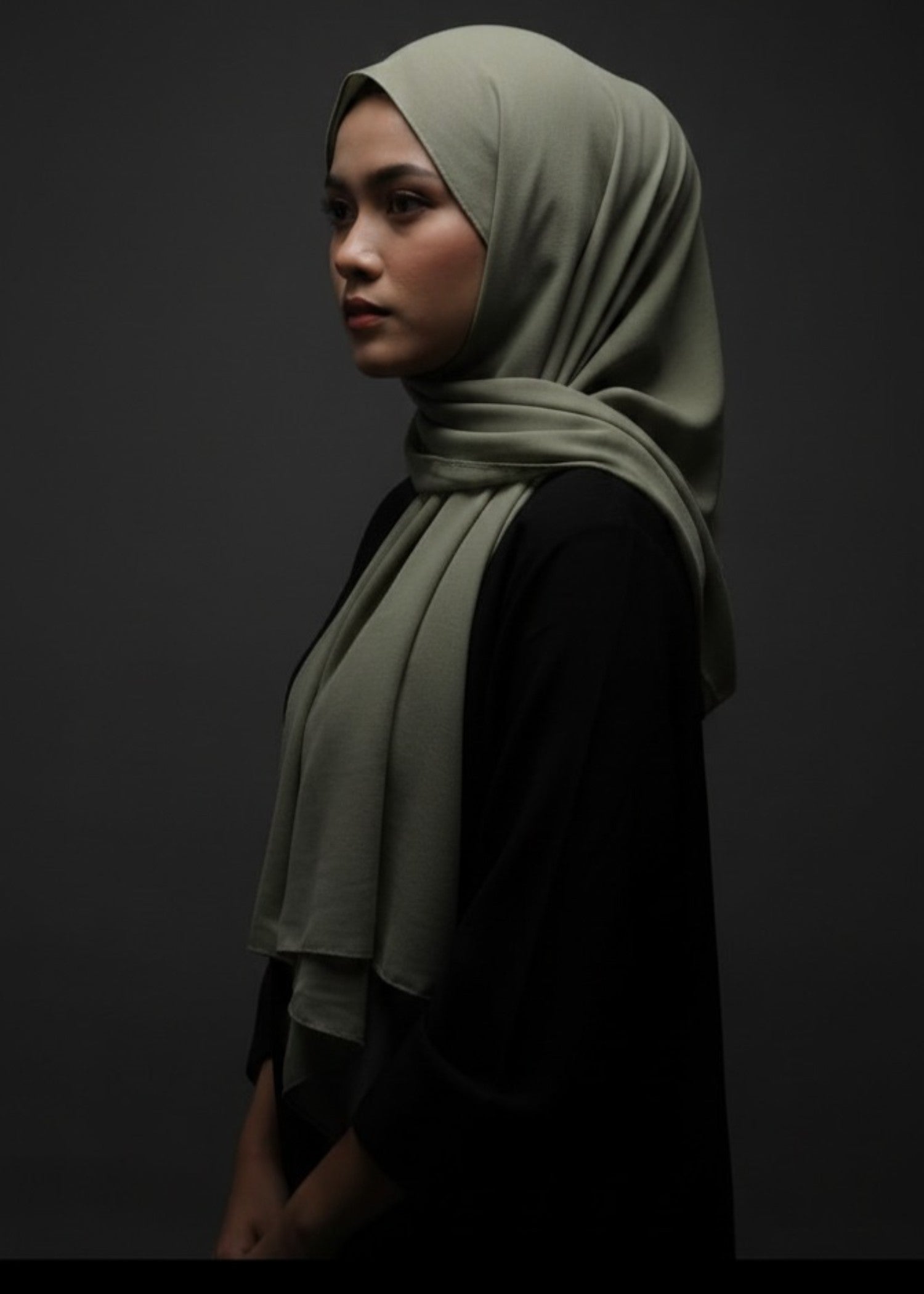 chiffon Hijab in Moss green