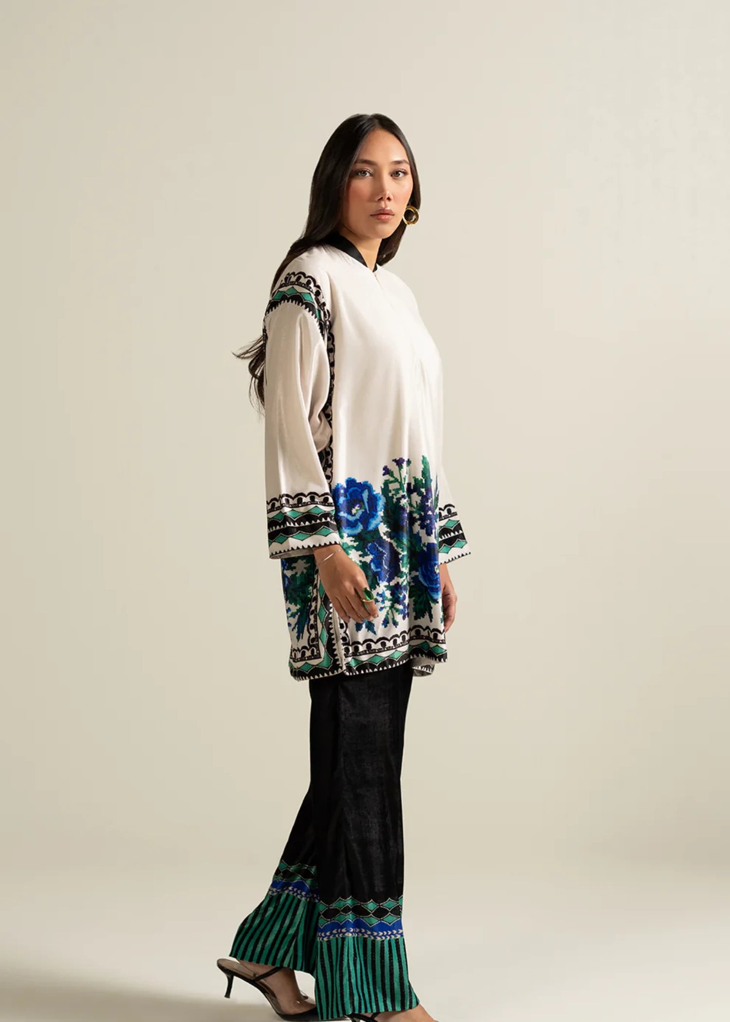 velvet Kurti in Off-white