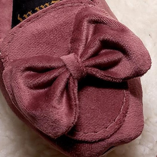 Khussa in Maroon by - High Quality Women Khussa FBV5007