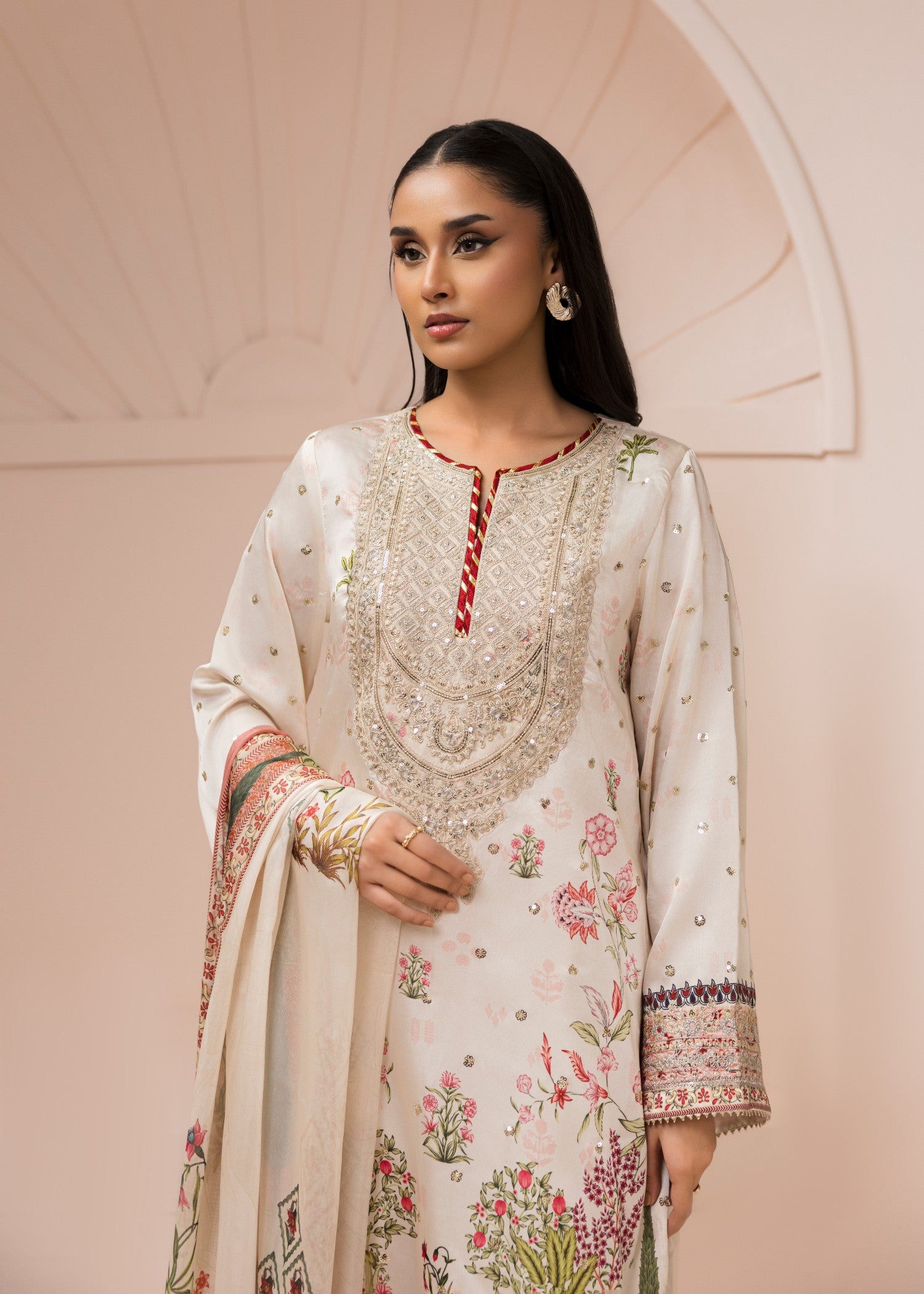 silk Unstitched in Beige