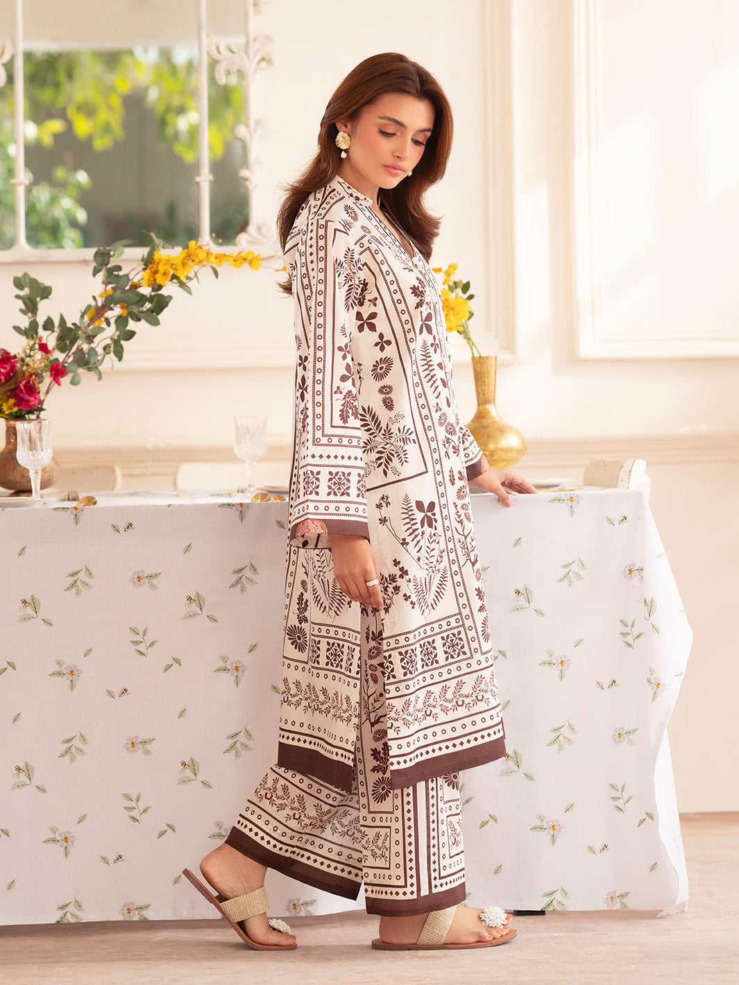 Noir 2PC Lawn – N-03