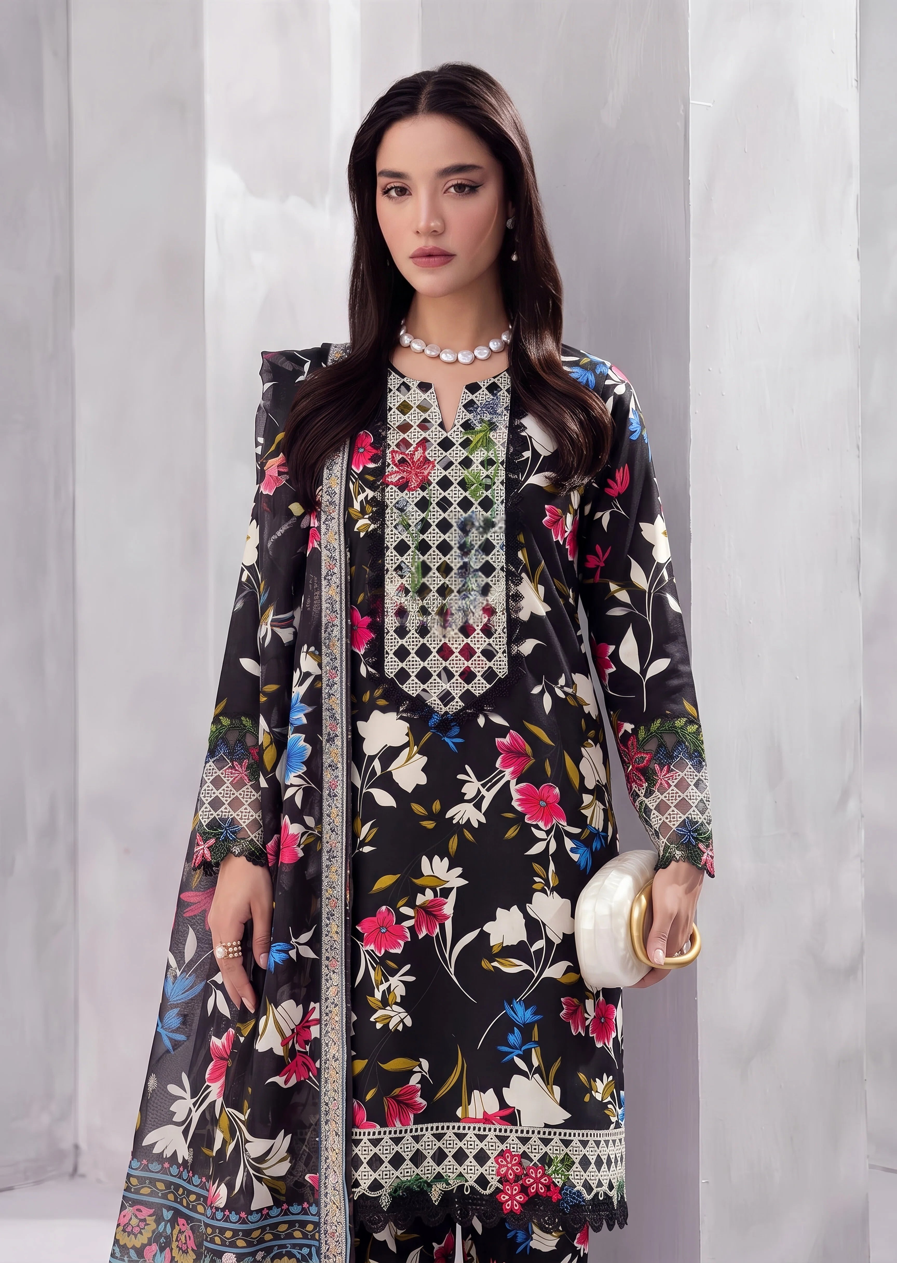 blended grip silk Kurta Set in Black