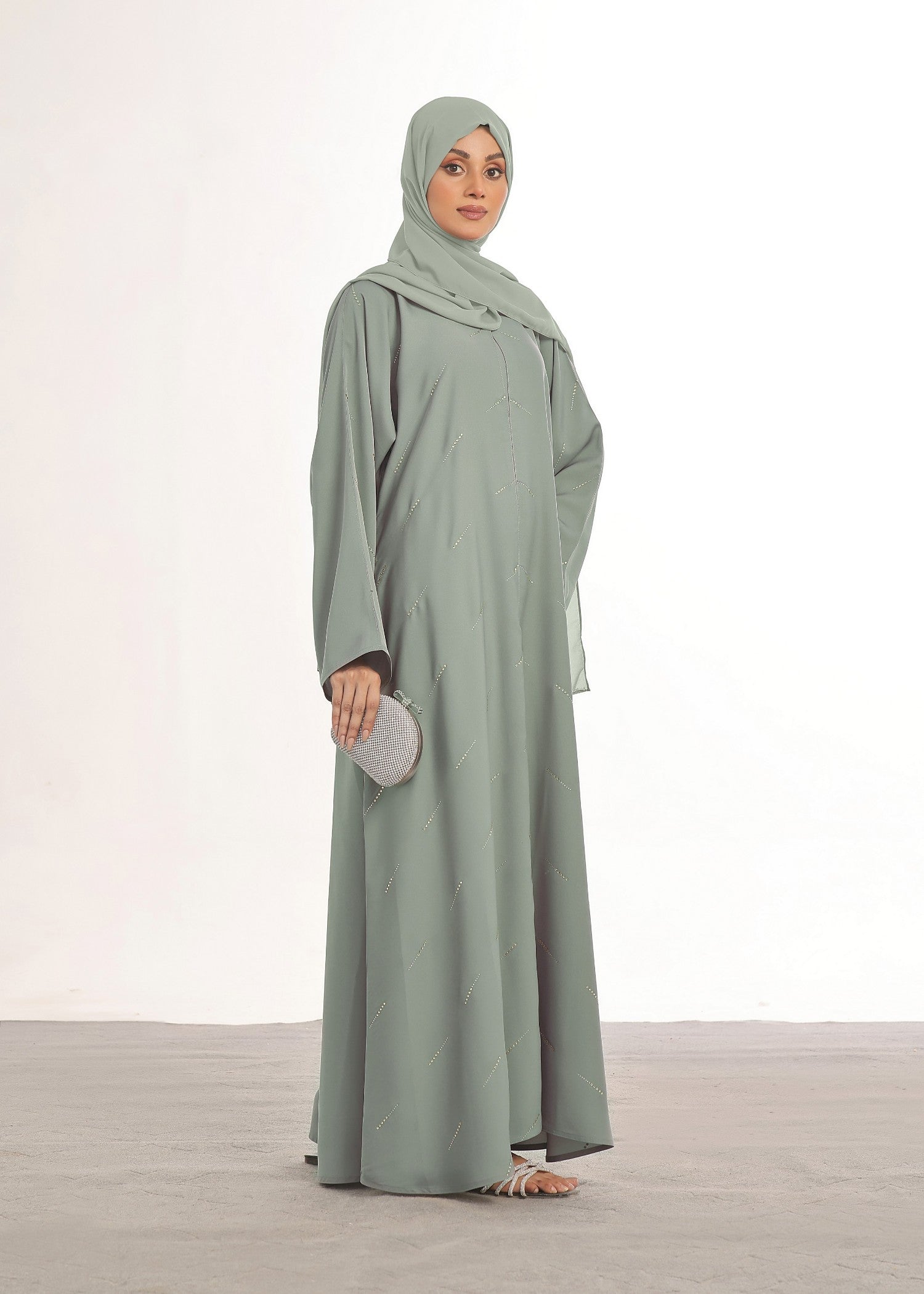 nidha Abaya in Grey