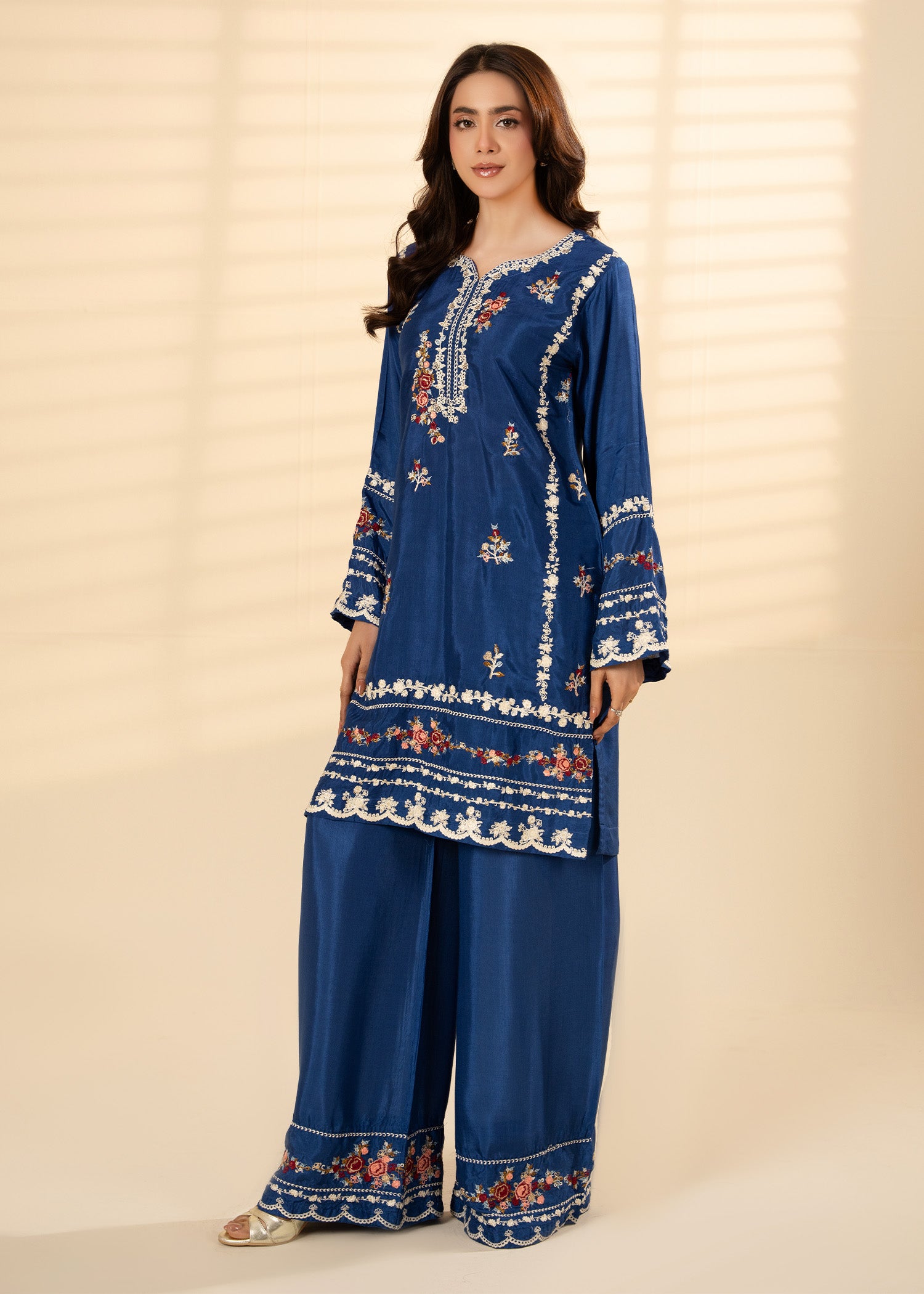 viscose raw silk Kurta Set in Royal blue