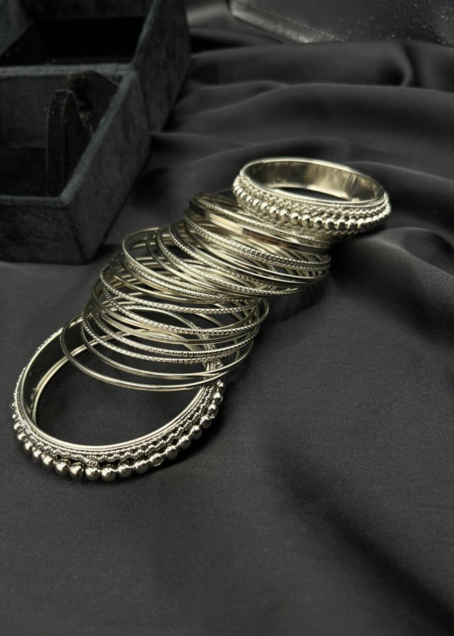 Bangles in Silver Color by - Trendy Women Bangles YKK0914