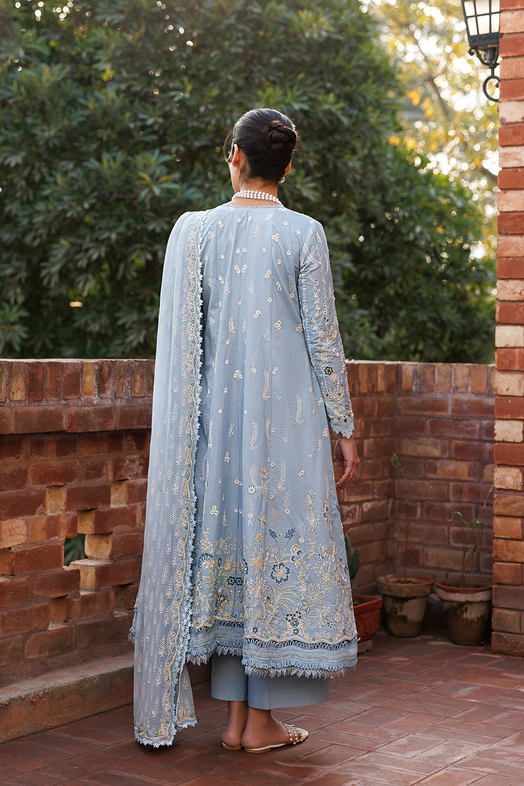 Mirabelle Festive Luxury Lawn – BLISSFUL DREAMS