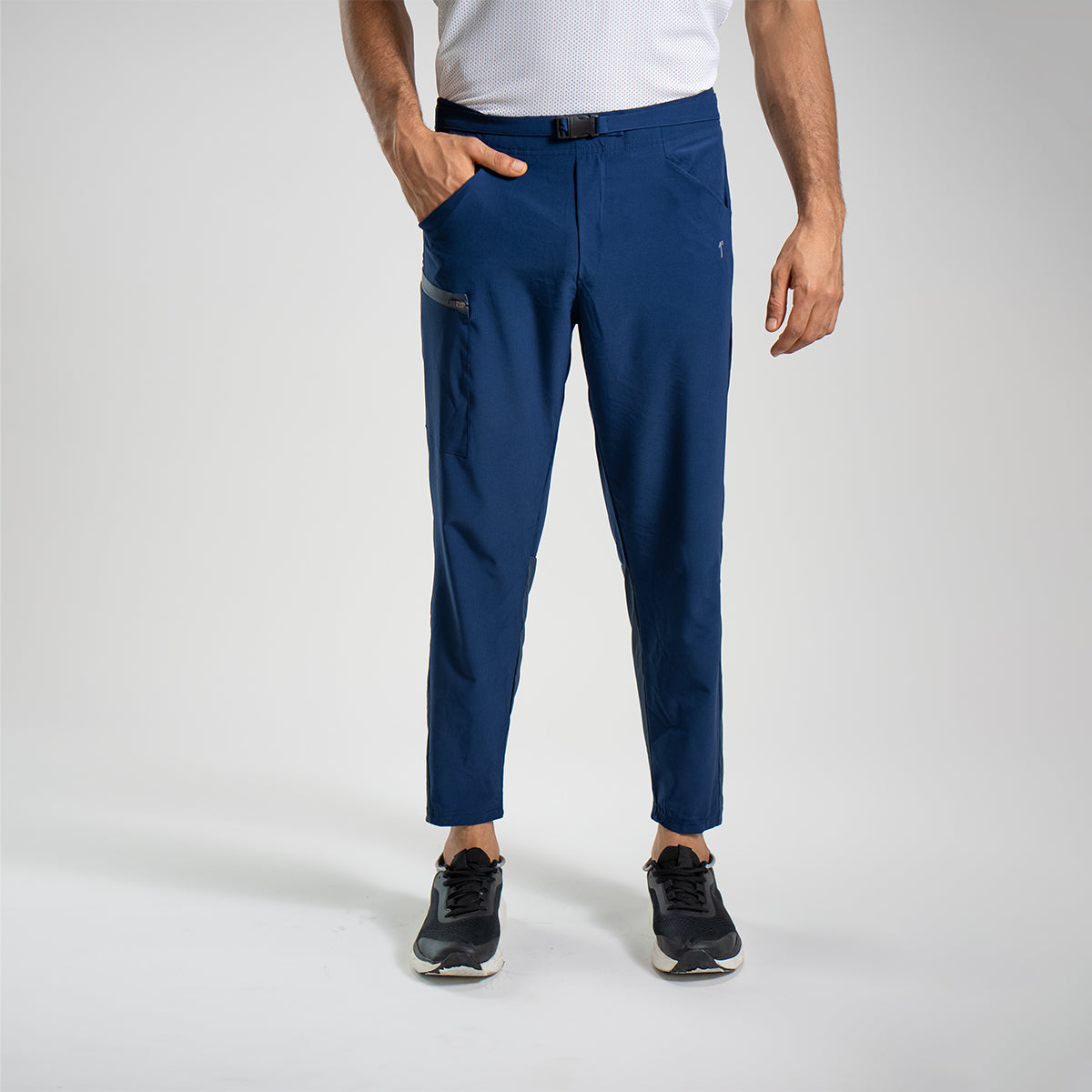 polycotton Trousers in Navy blue by One Degree