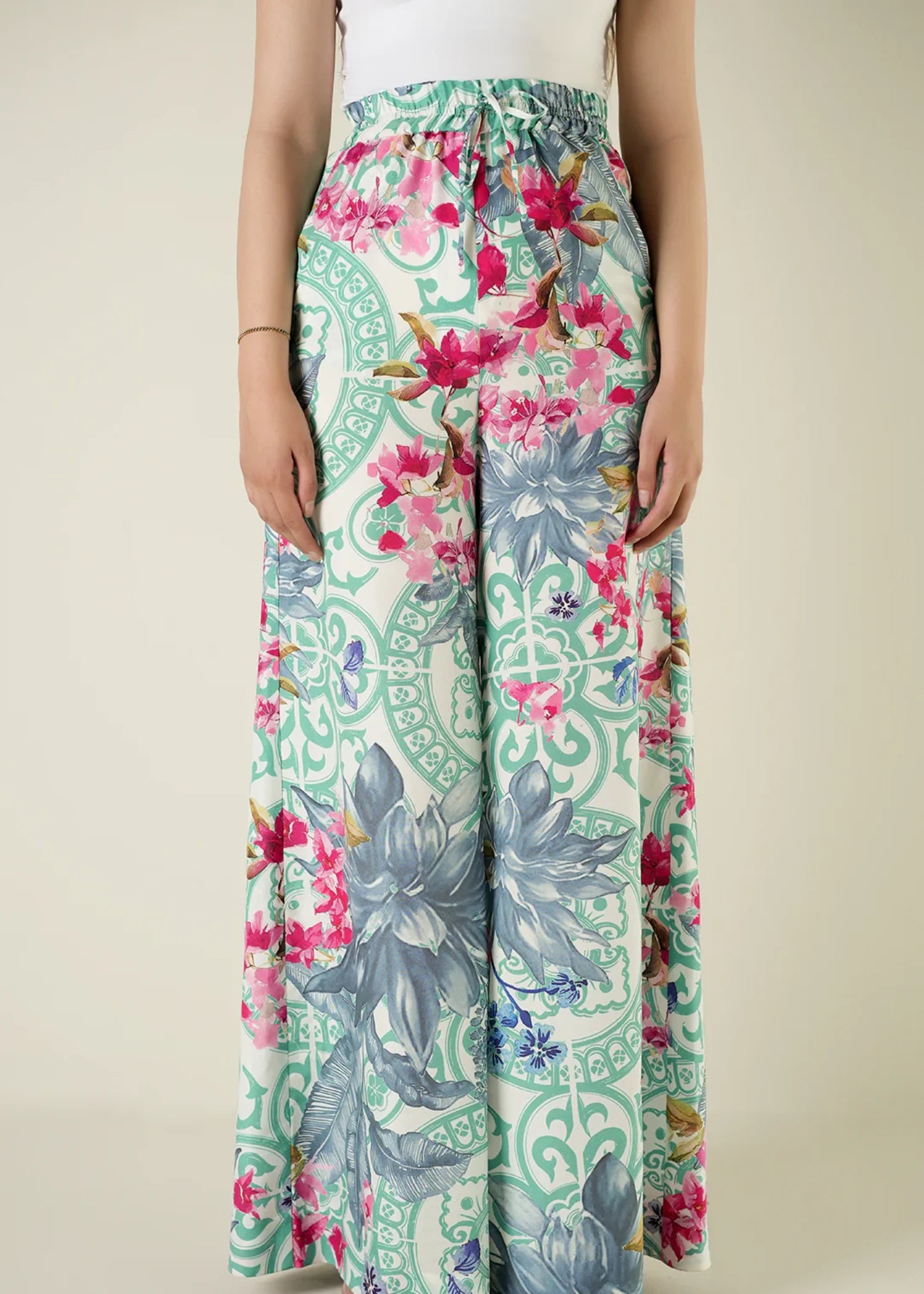 crepe Trousers in Sky blue