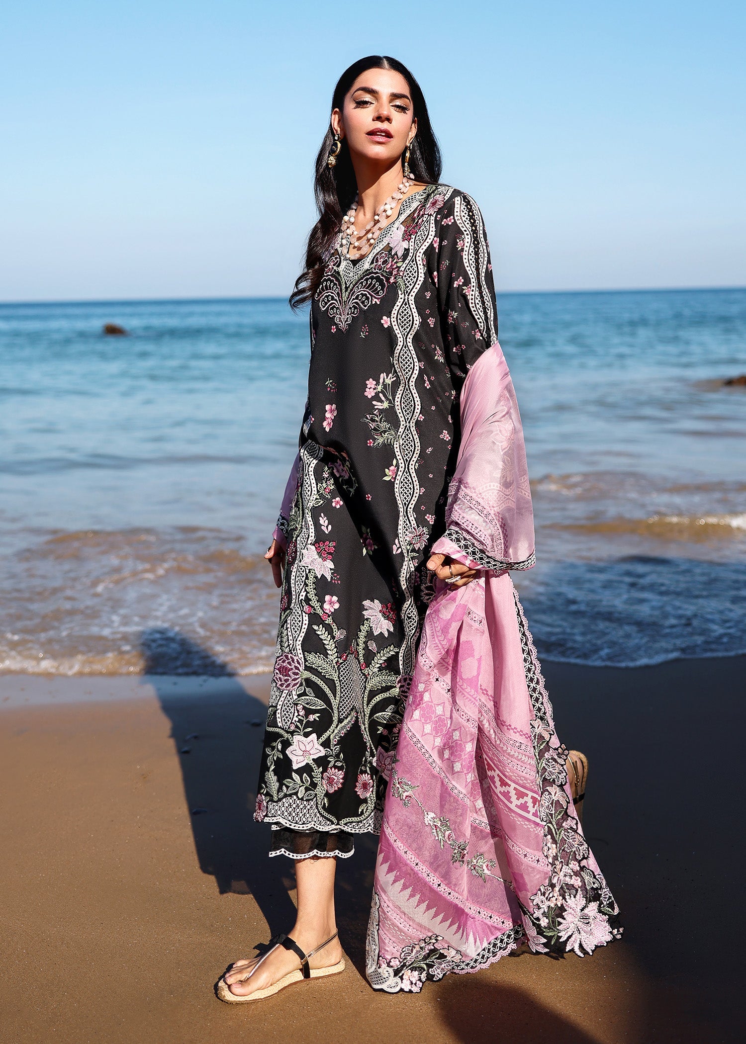 Breeze Festive Luxury Lawn – IVY-1-B