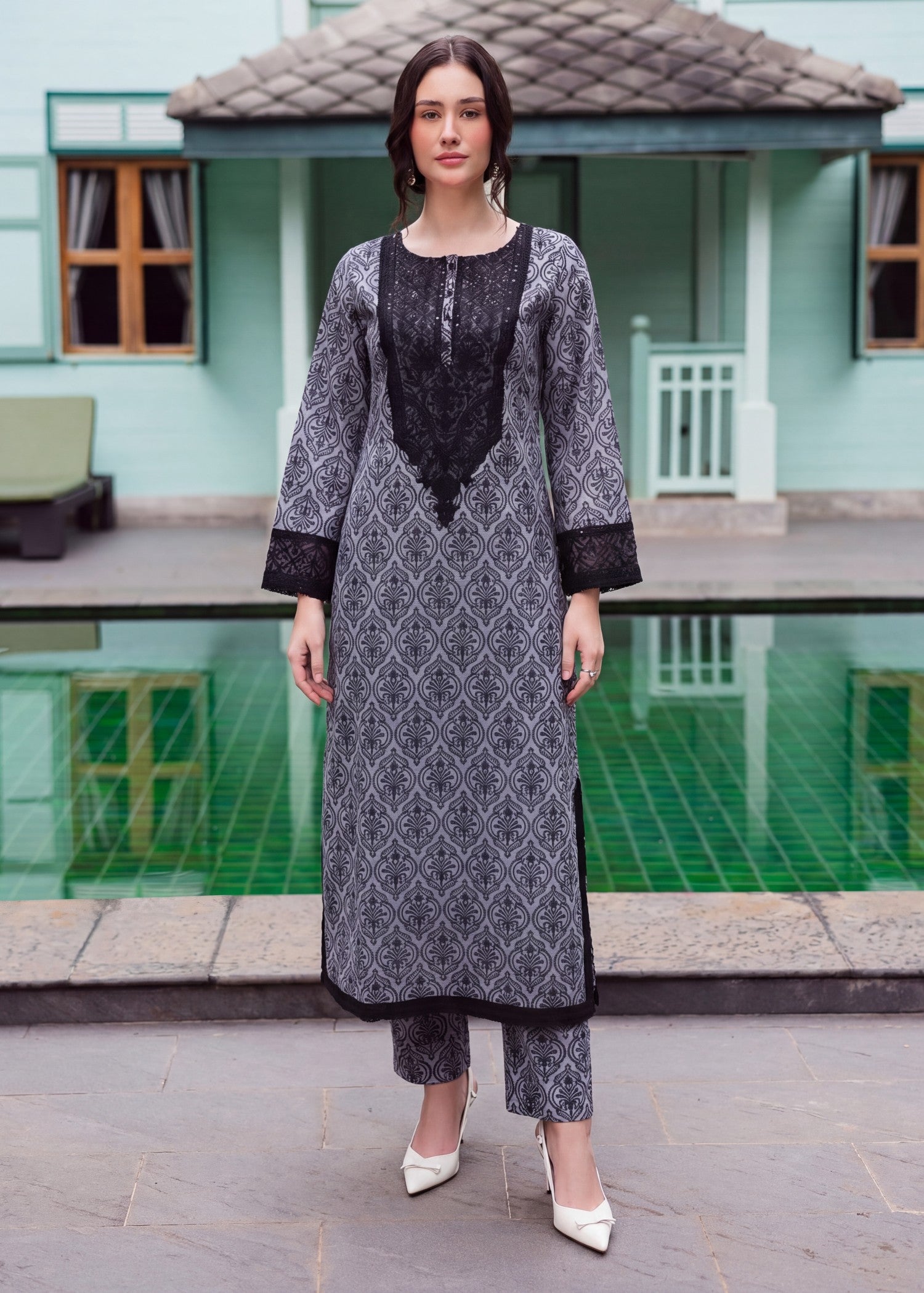 lawn Kurta Set in Dark grey