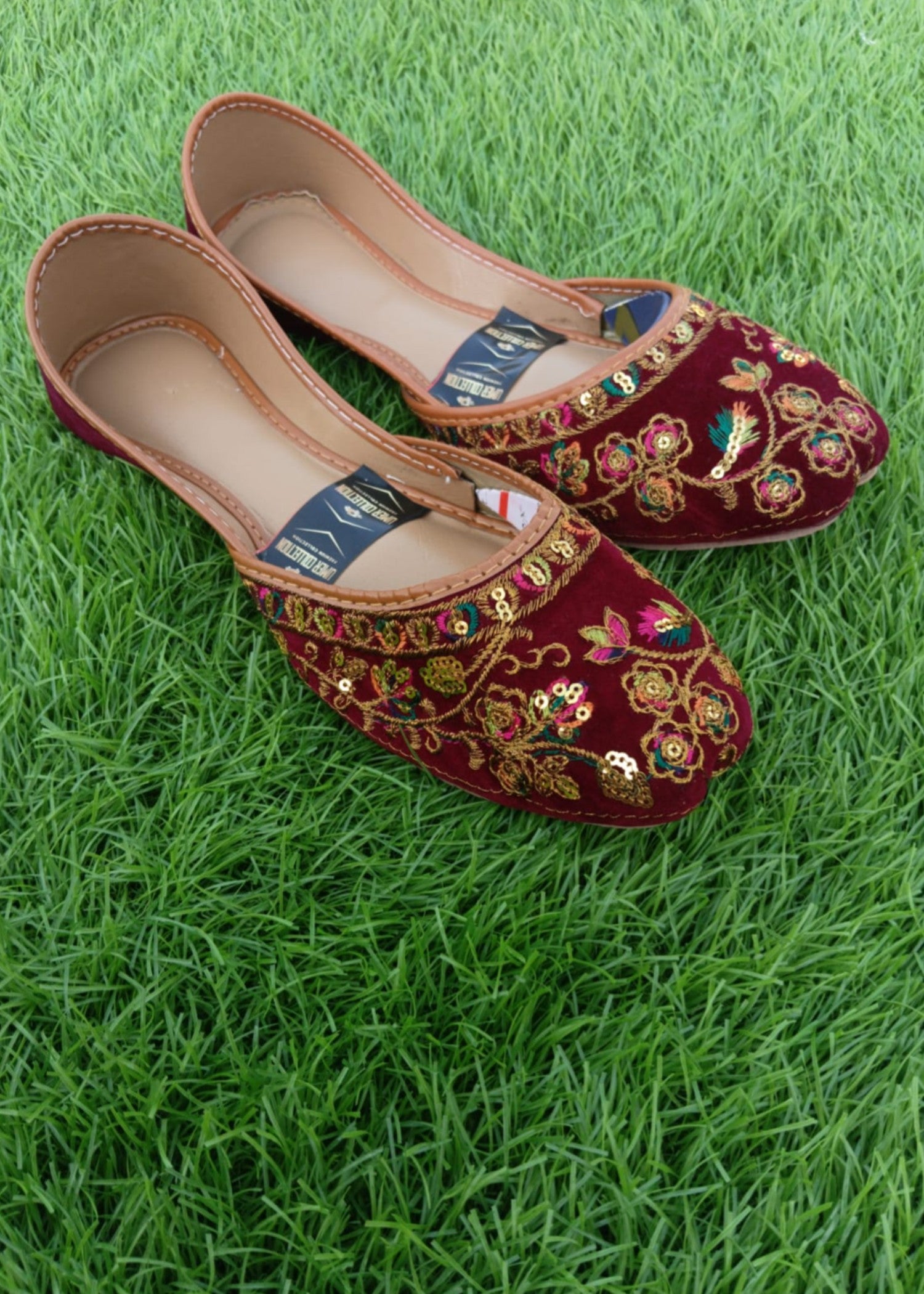 Khussa in Maroon by - High Quality Women Khussa JJE8991