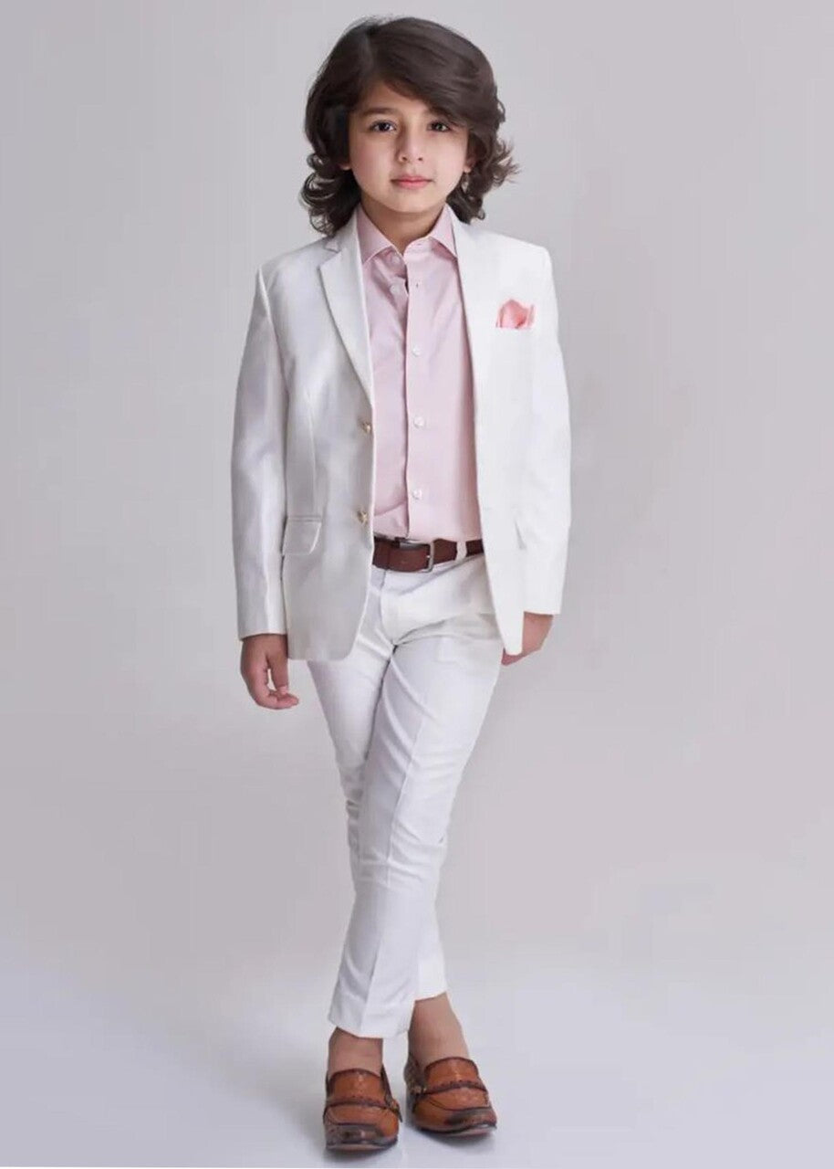 suiting Suits in White