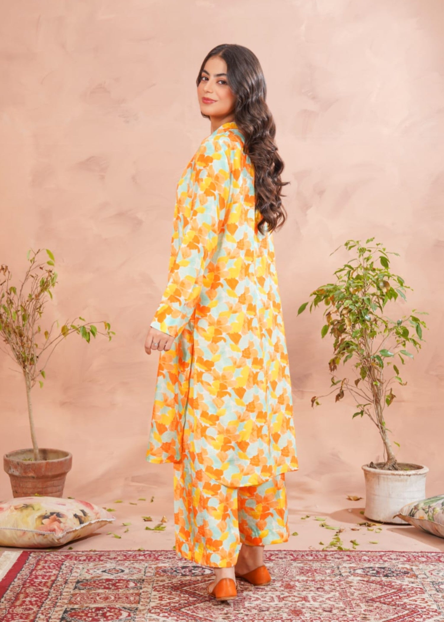 raw silk Kurta Set in Multi, bright orange, yellow-orange