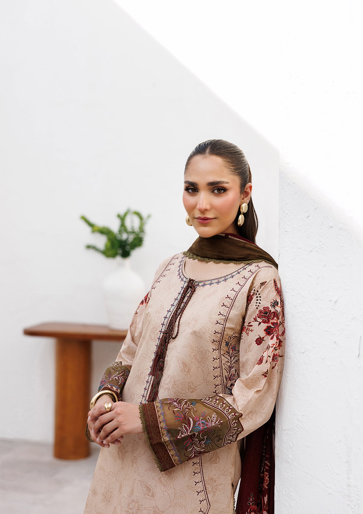 lawn Kurta Set in Almond brown
