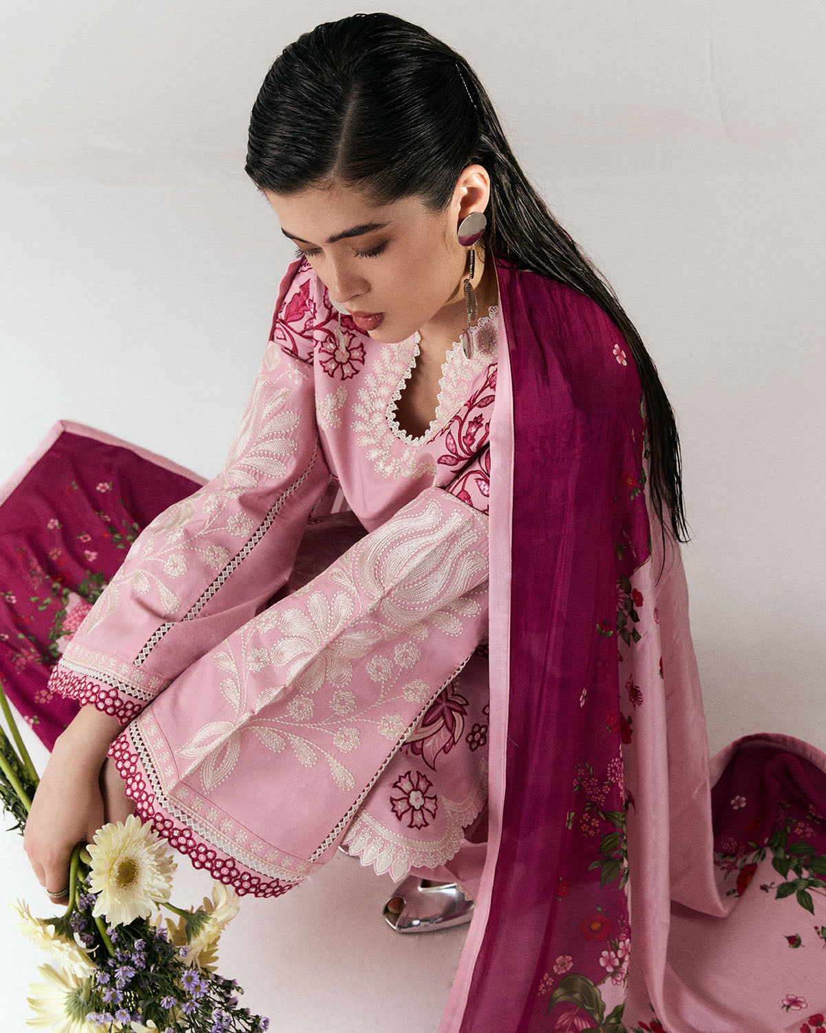 Jugnu Luxury Lawn Edit – Nanya
