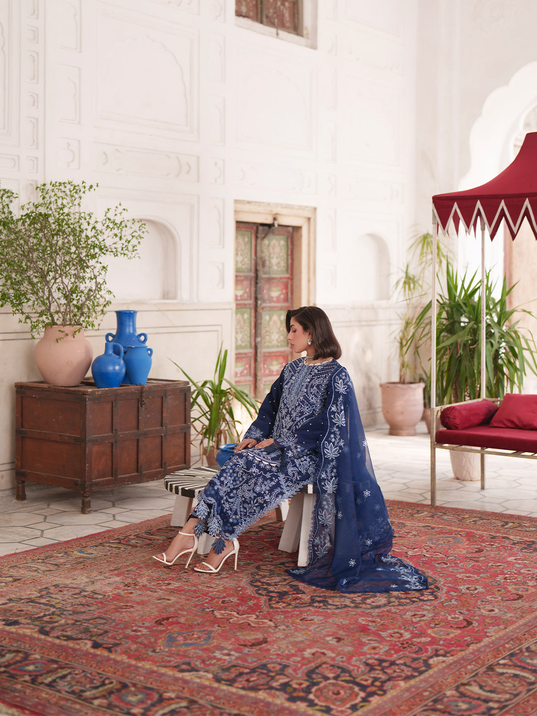 Nilofer Luxury Lawn – NL-04