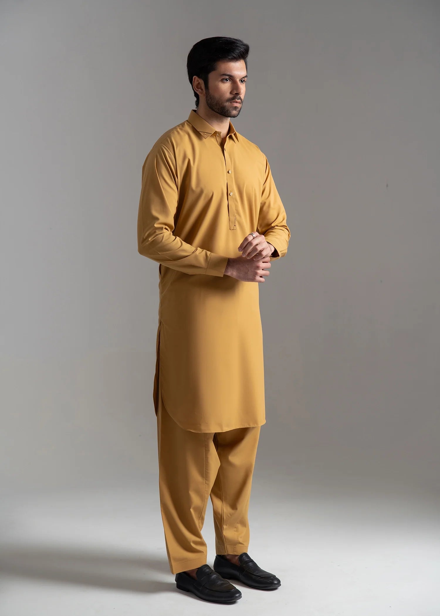 wash & wear Shalwar Kameez in Goldenrod