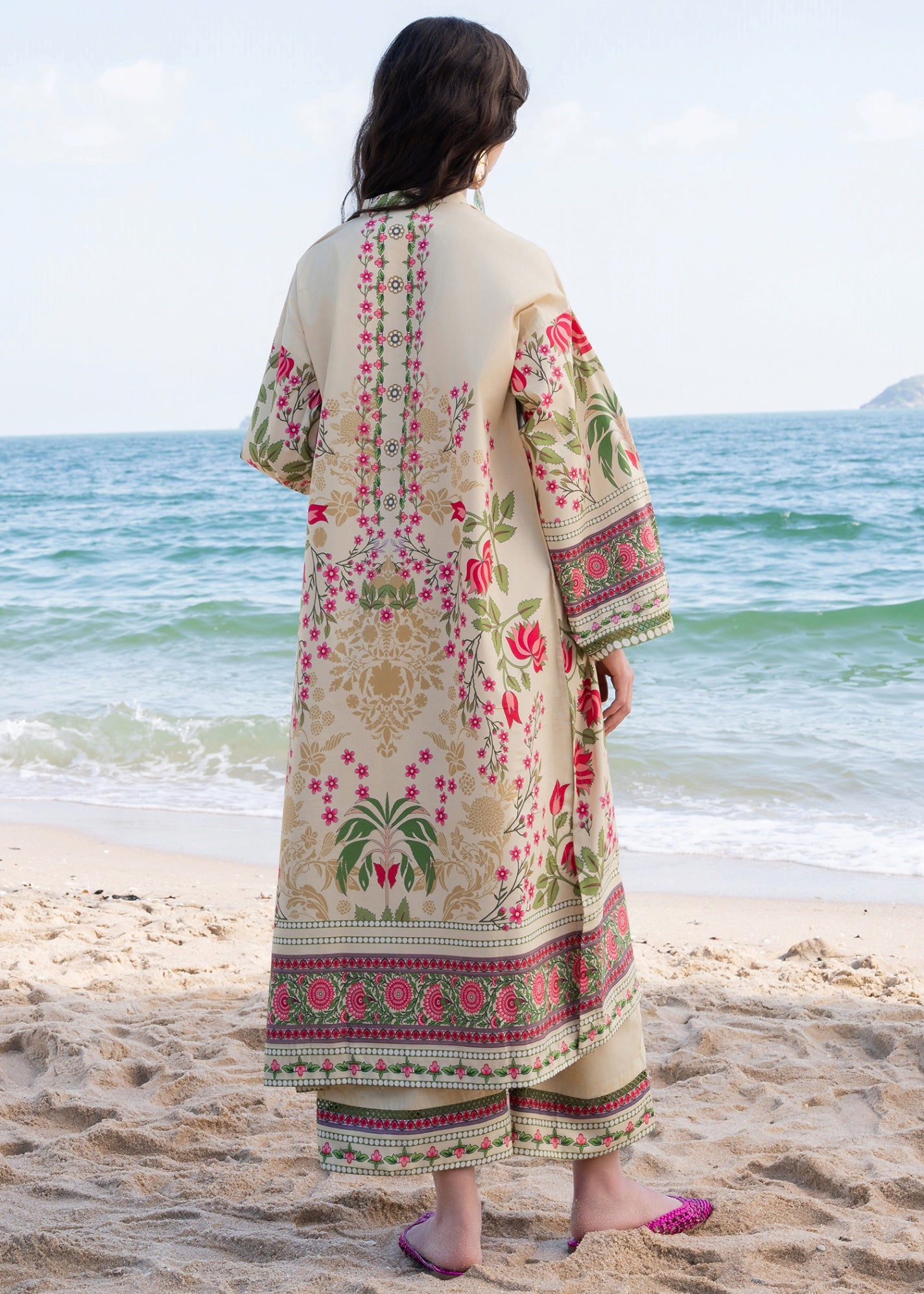 silk grip Kurta Set in Multi