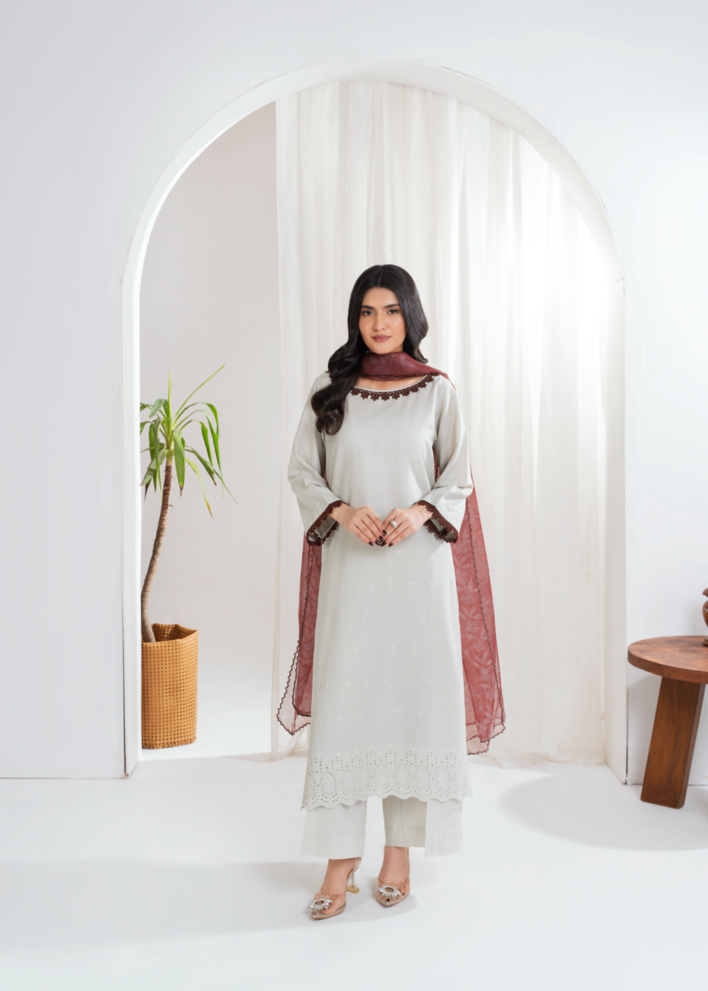 chikankari cotton Kurta Set in Pastel grey