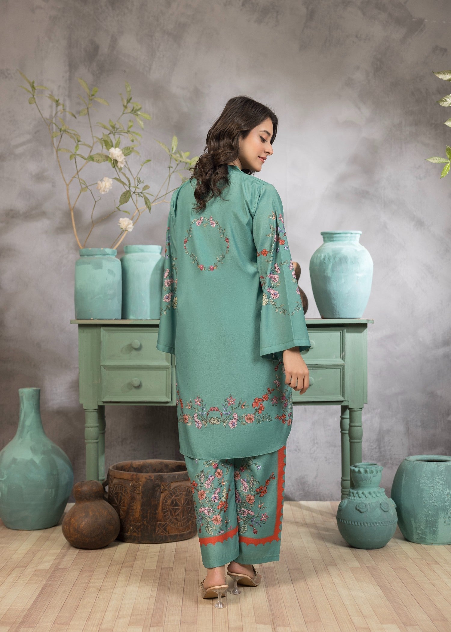 polyester crepe Kurta Set in Pastel green