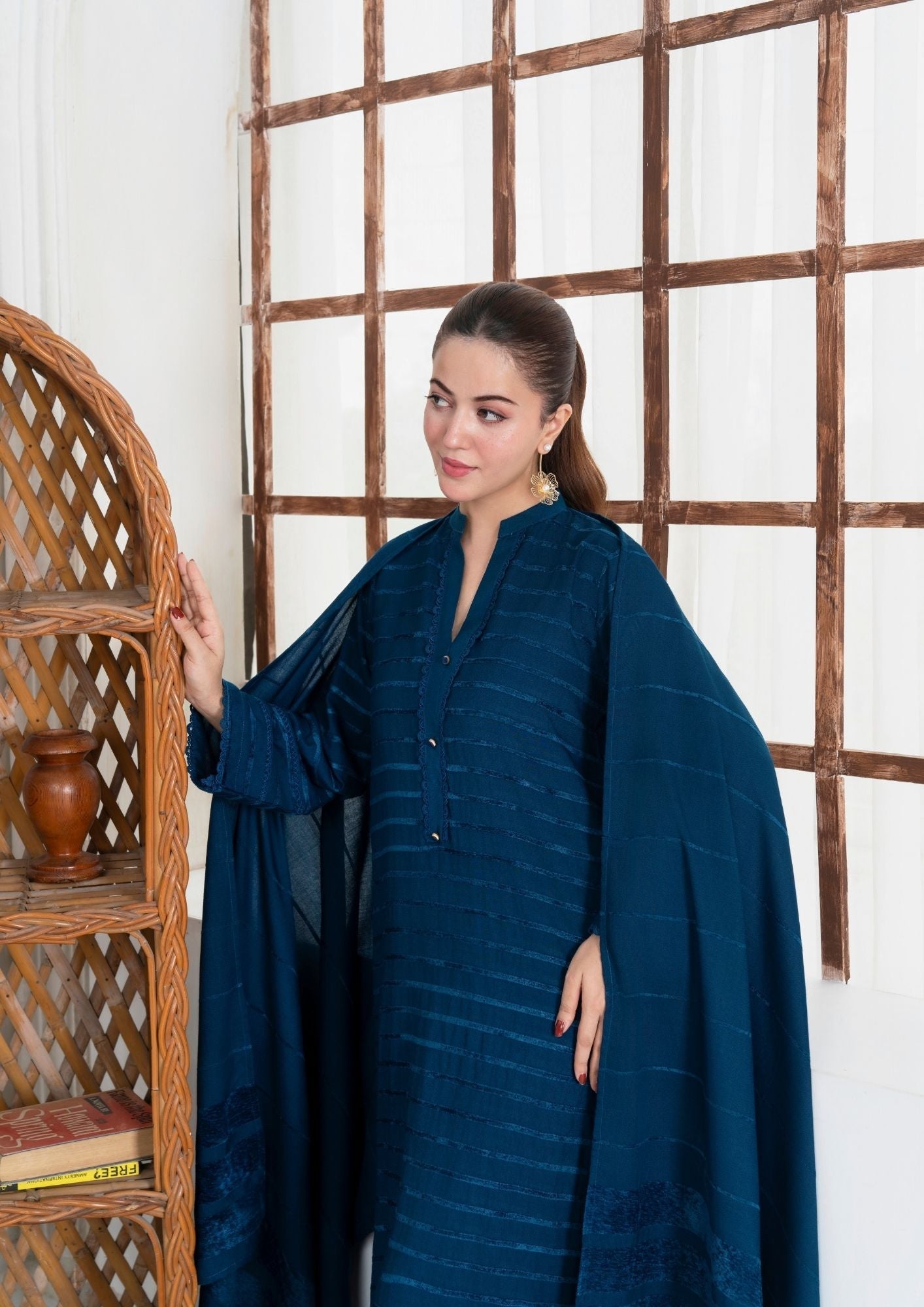dhanak wool Kurta Set in Prussian blue