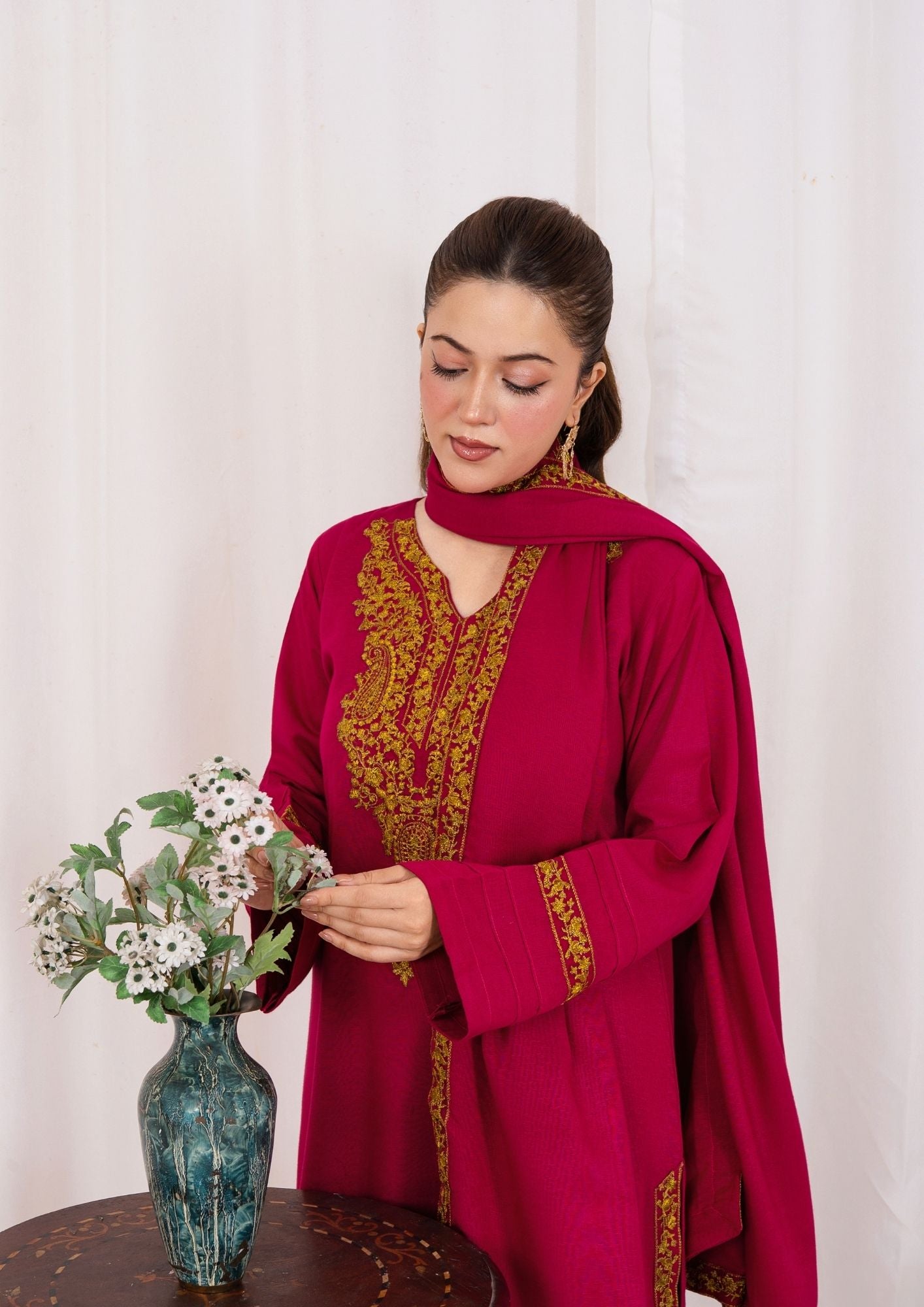 dhanak Kurta Set in Hot pink