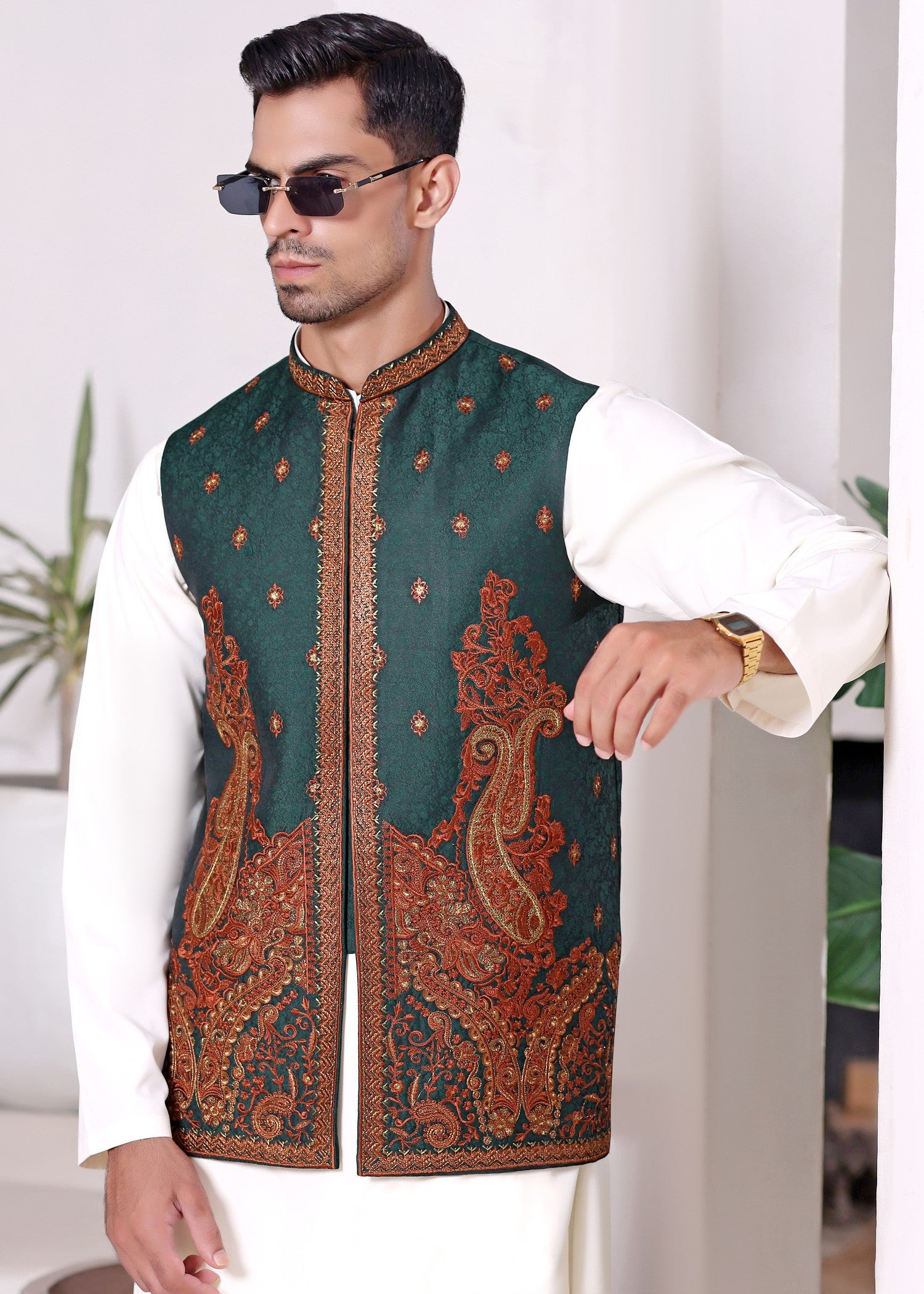 jamawar Waistcoat in Bottle green