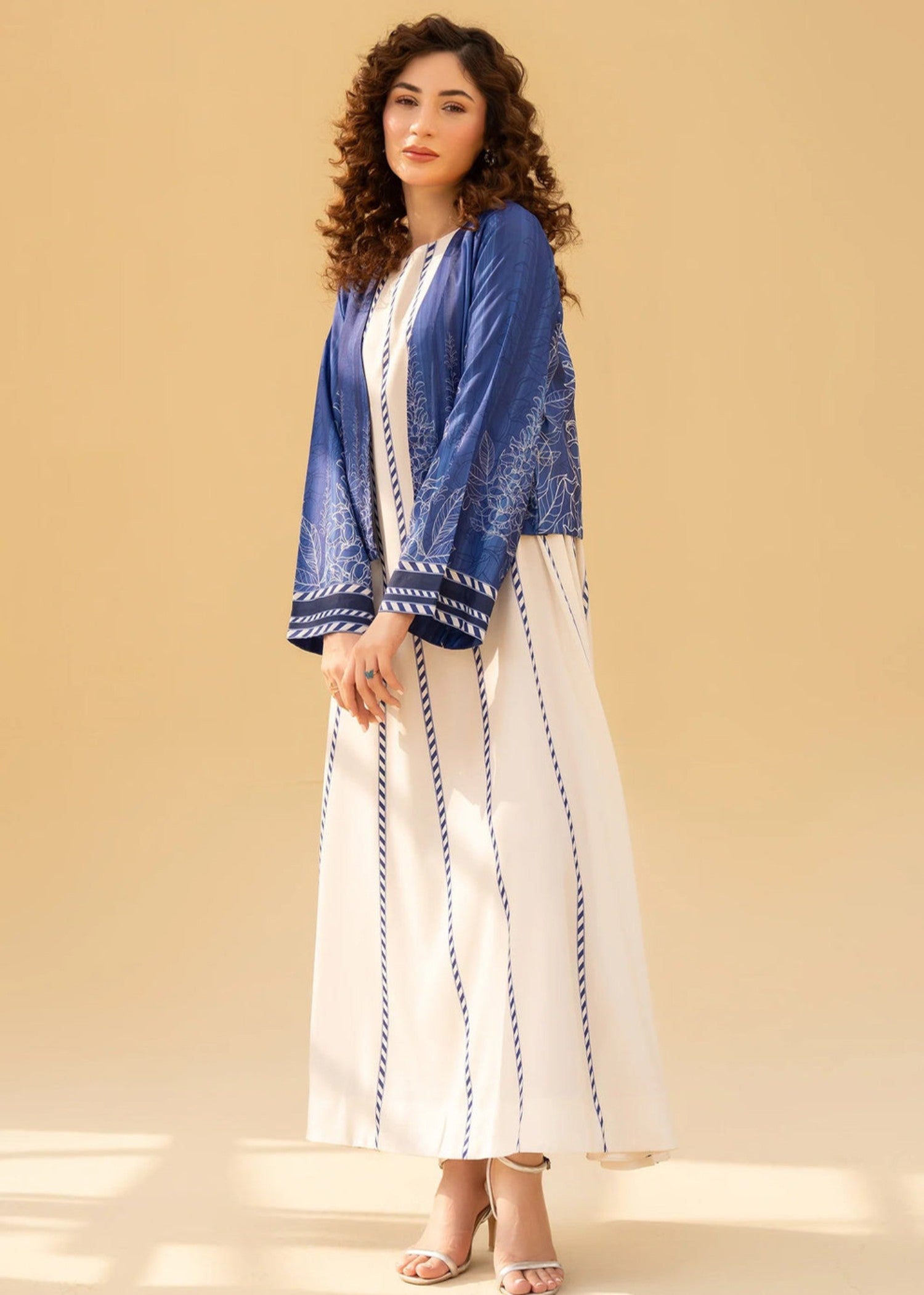 blended cambric Maxi in Pearl white