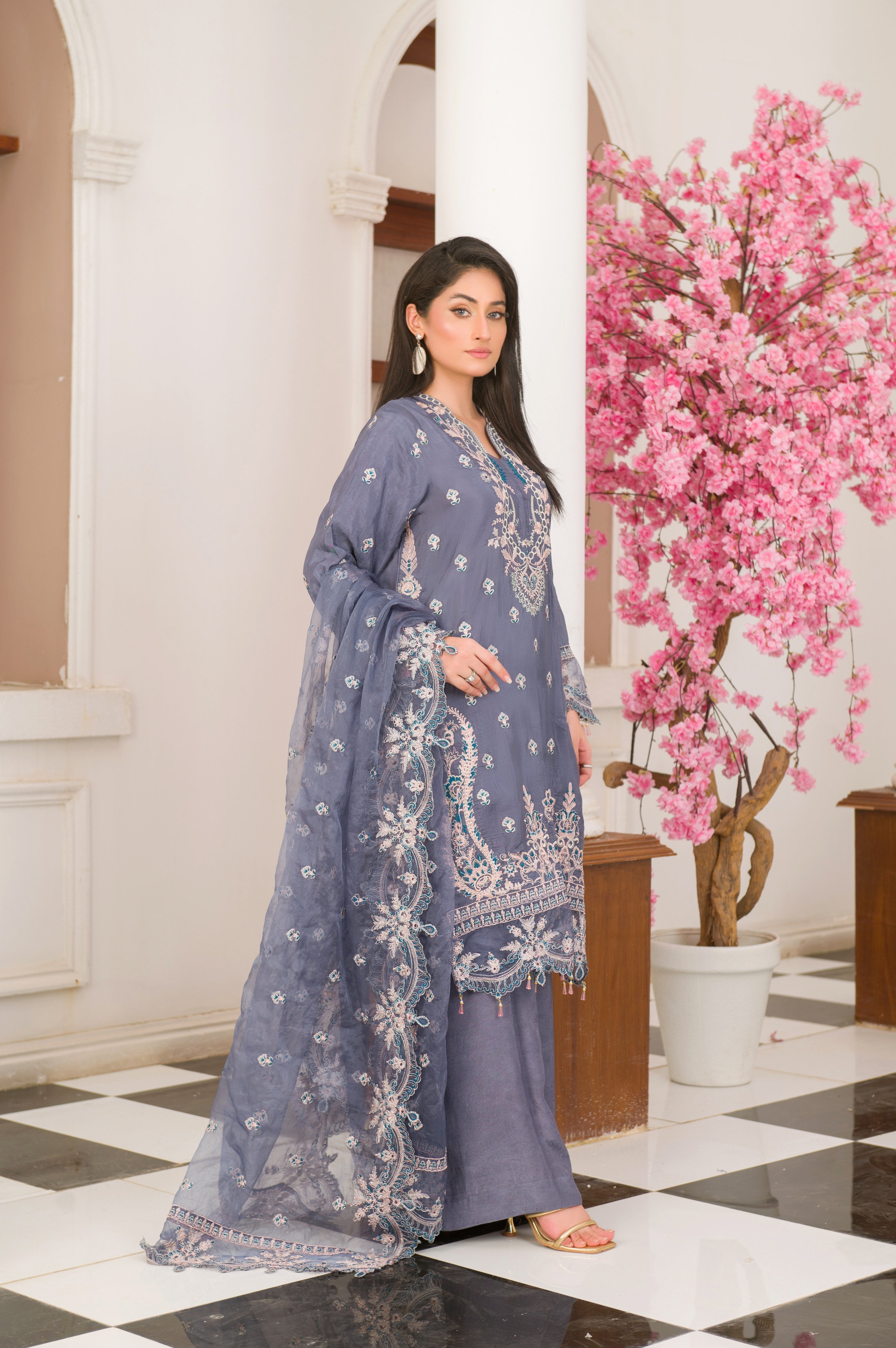pk raw silk Kurta Set in Slate grey