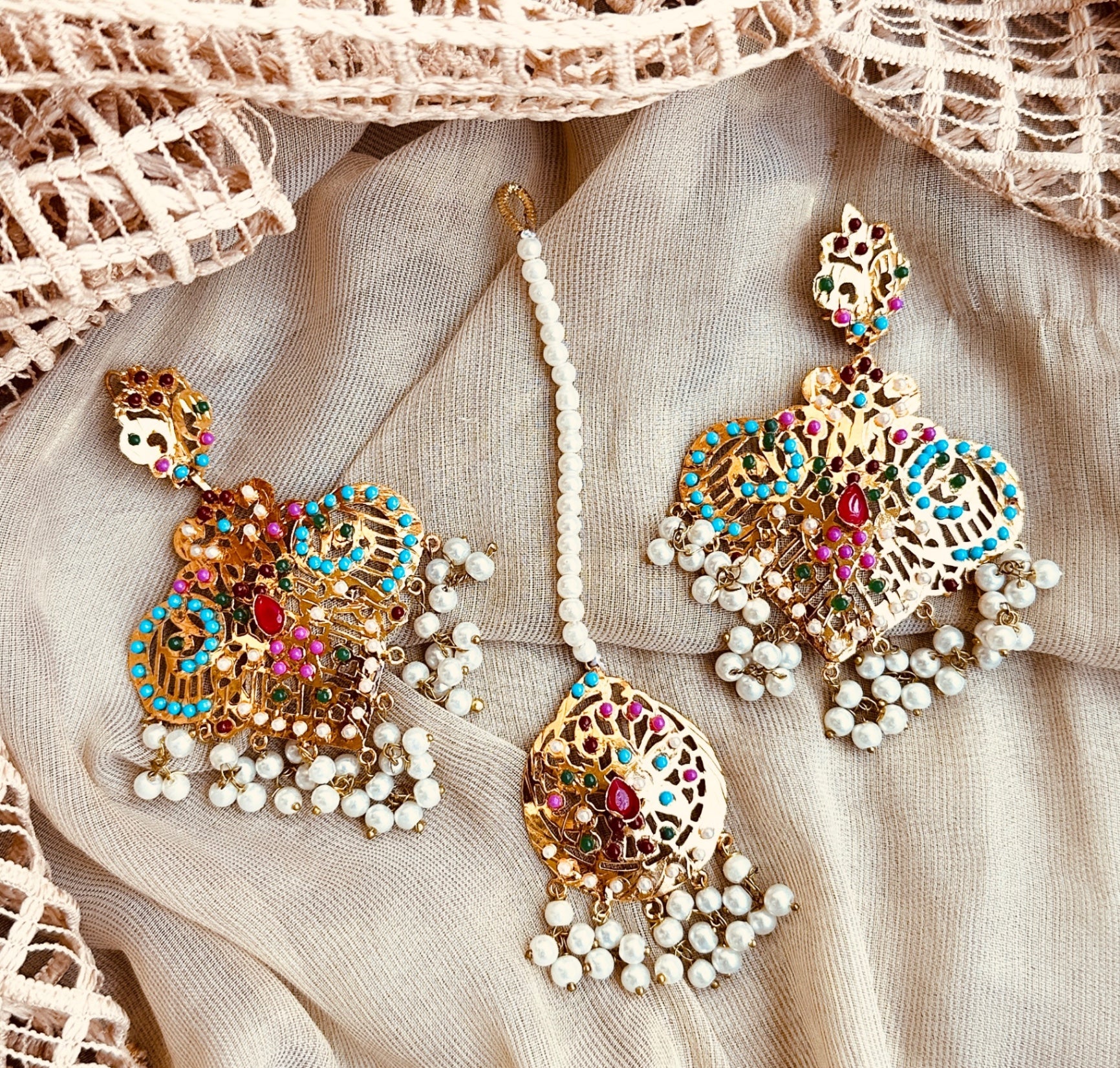 Jewelry Set in Multi Color by - Trendy Women Jewelry Set BXS1993