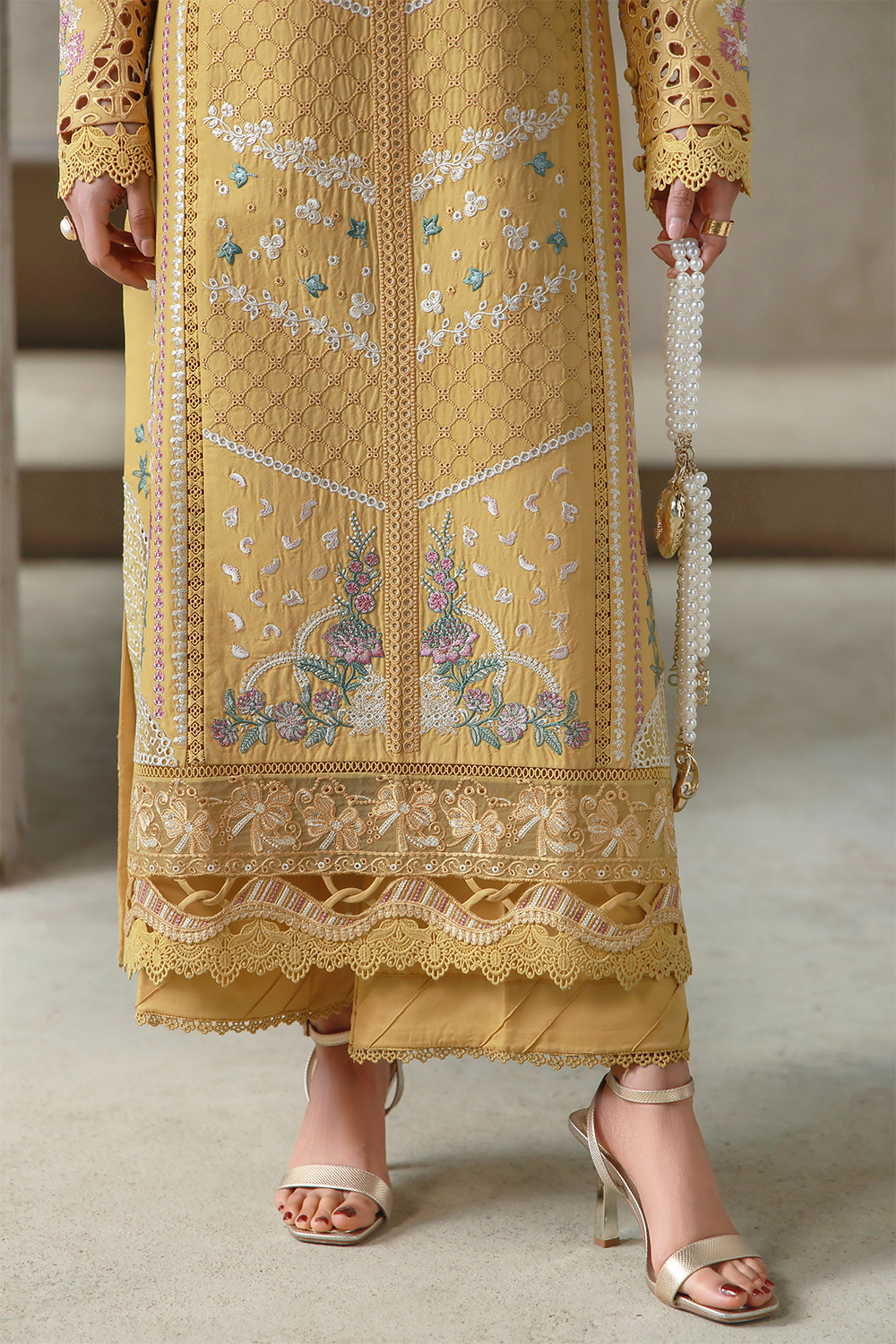 Saagar Festive Luxury Lawn – ZIMAL (AL-02)