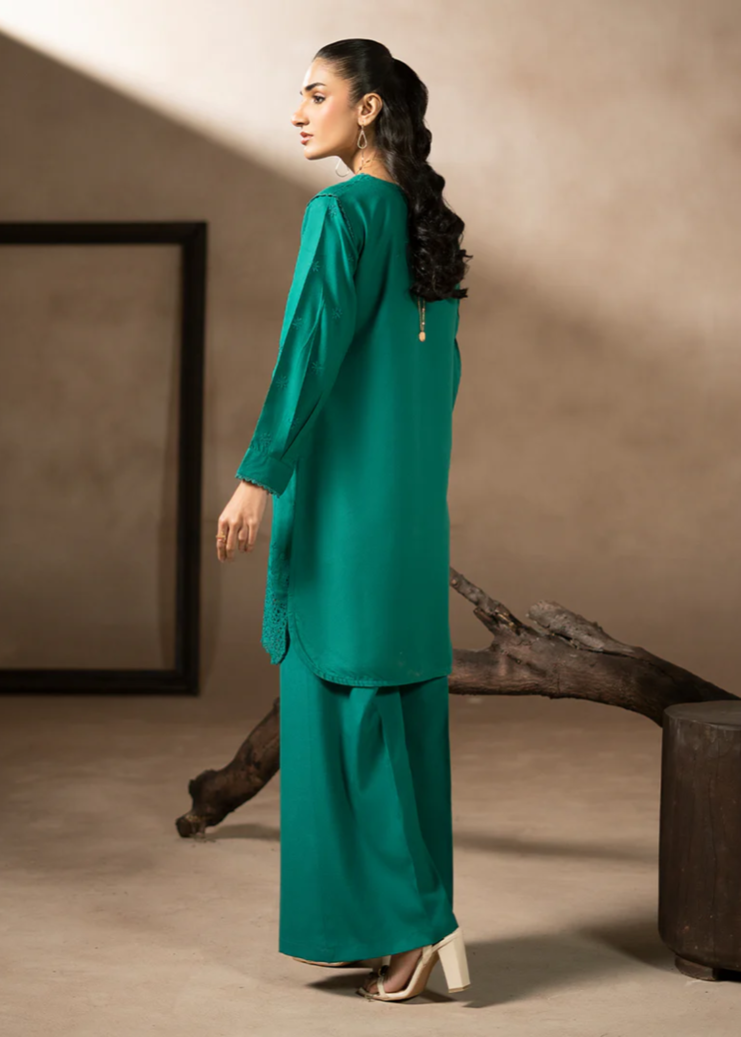 dhanak Kurta Set in Green